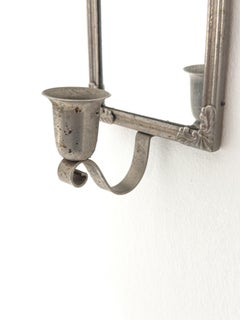 Paar schwedische Spiegelwandleuchten aus Zinn mit Greifen, Art déco / Neoklassizismus