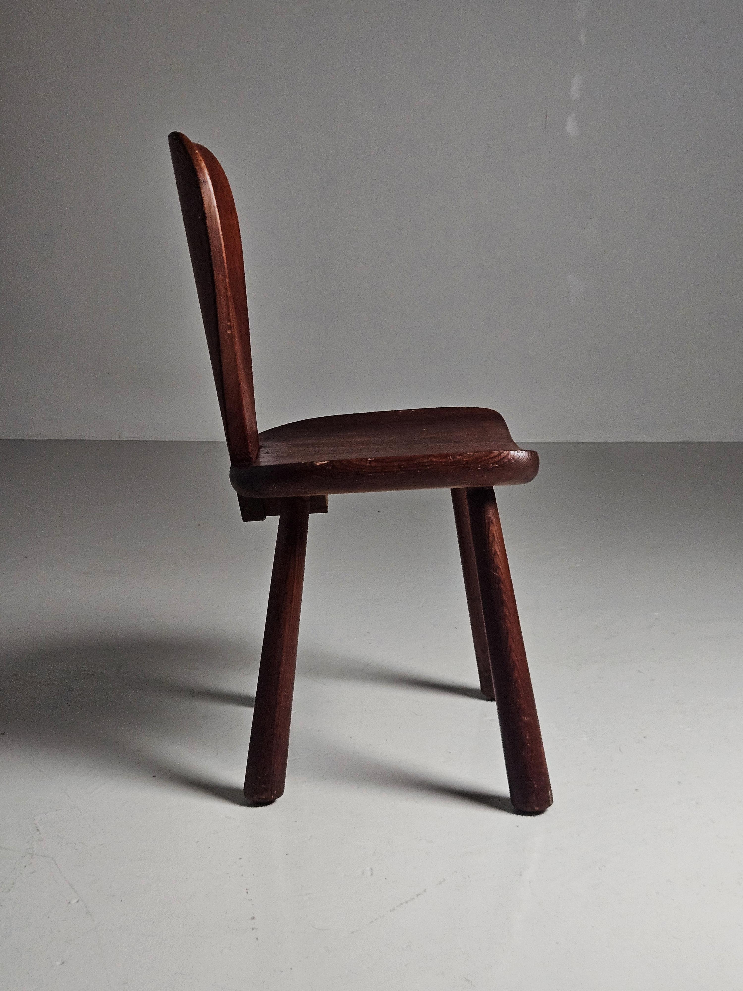 Pine Pair of Swedish pine chairs by Bo Fjaestad for Arvika Konsthantverk, 1930s