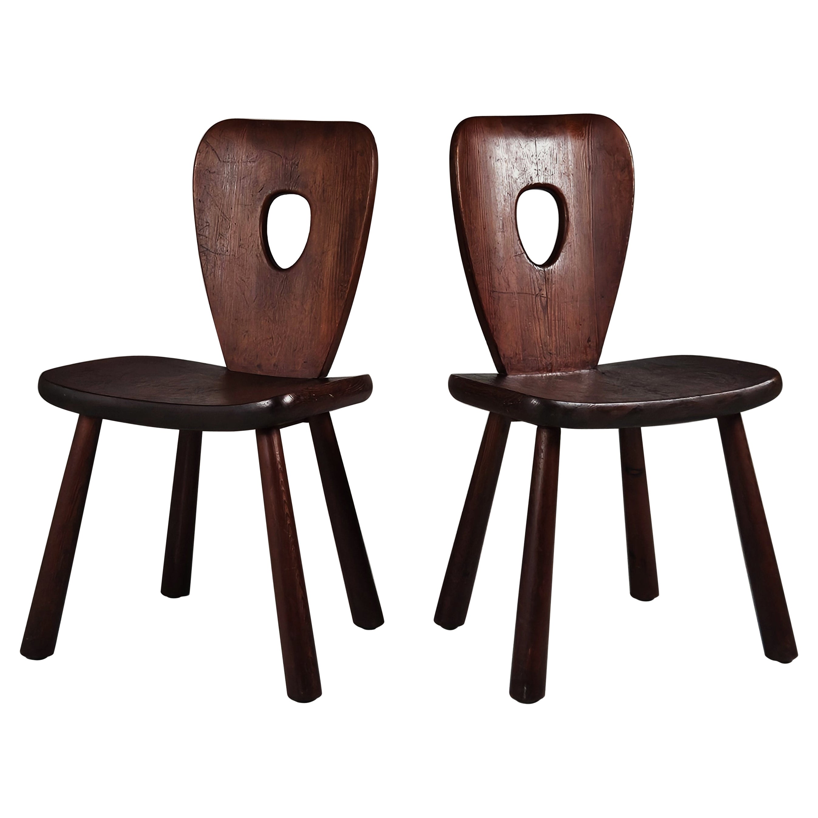 Pair of Swedish pine chairs by Bo Fjaestad for Arvika Konsthantverk, 1930s