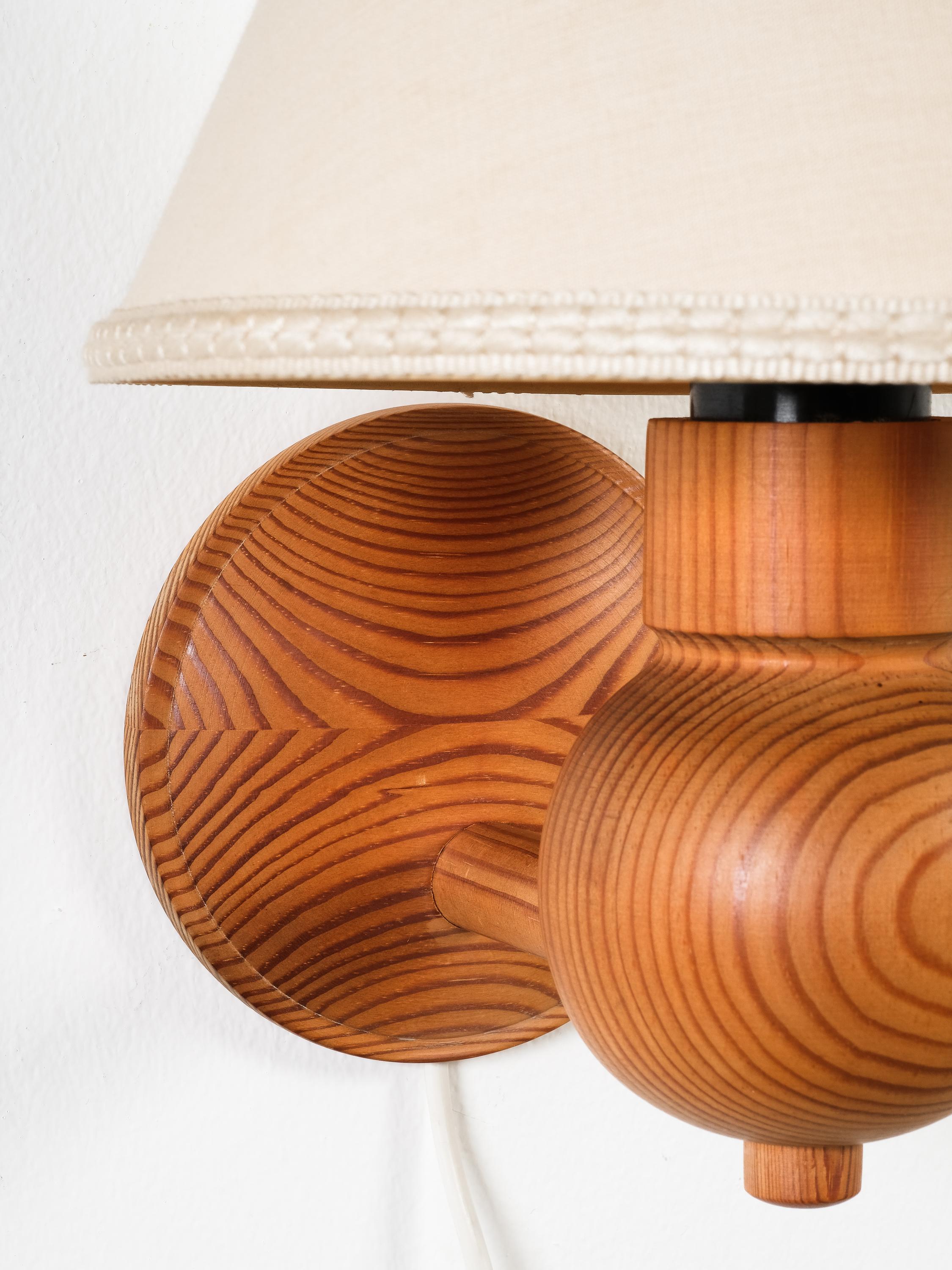 Pair of Swedish Pine Wood Wall Lamps by Aneta, Sweden, 1970s For Sale 7