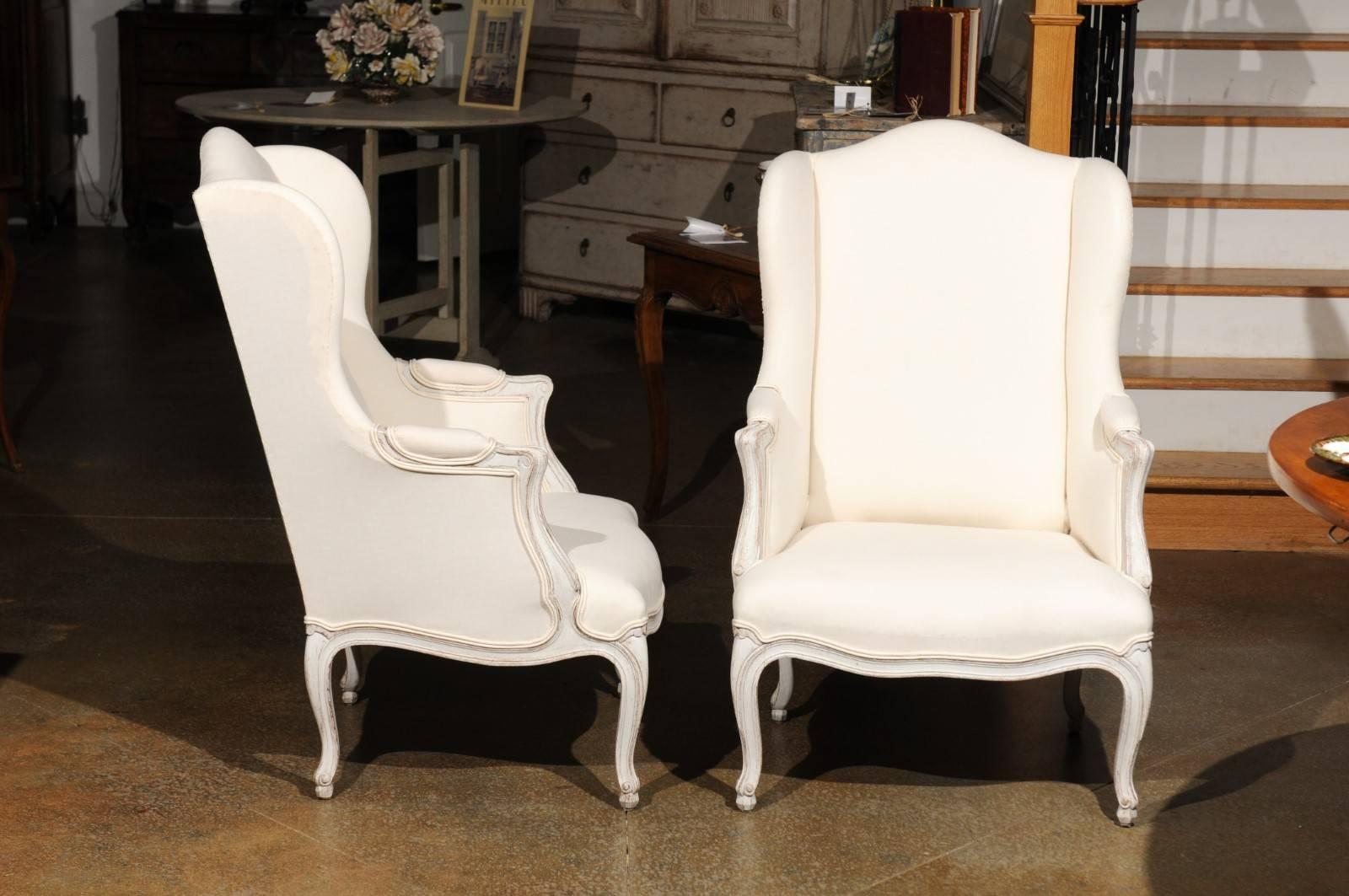 20th Century Pair of Swedish Rococo Style 1900s Wingback Bergère Chairs with New Upholstery
