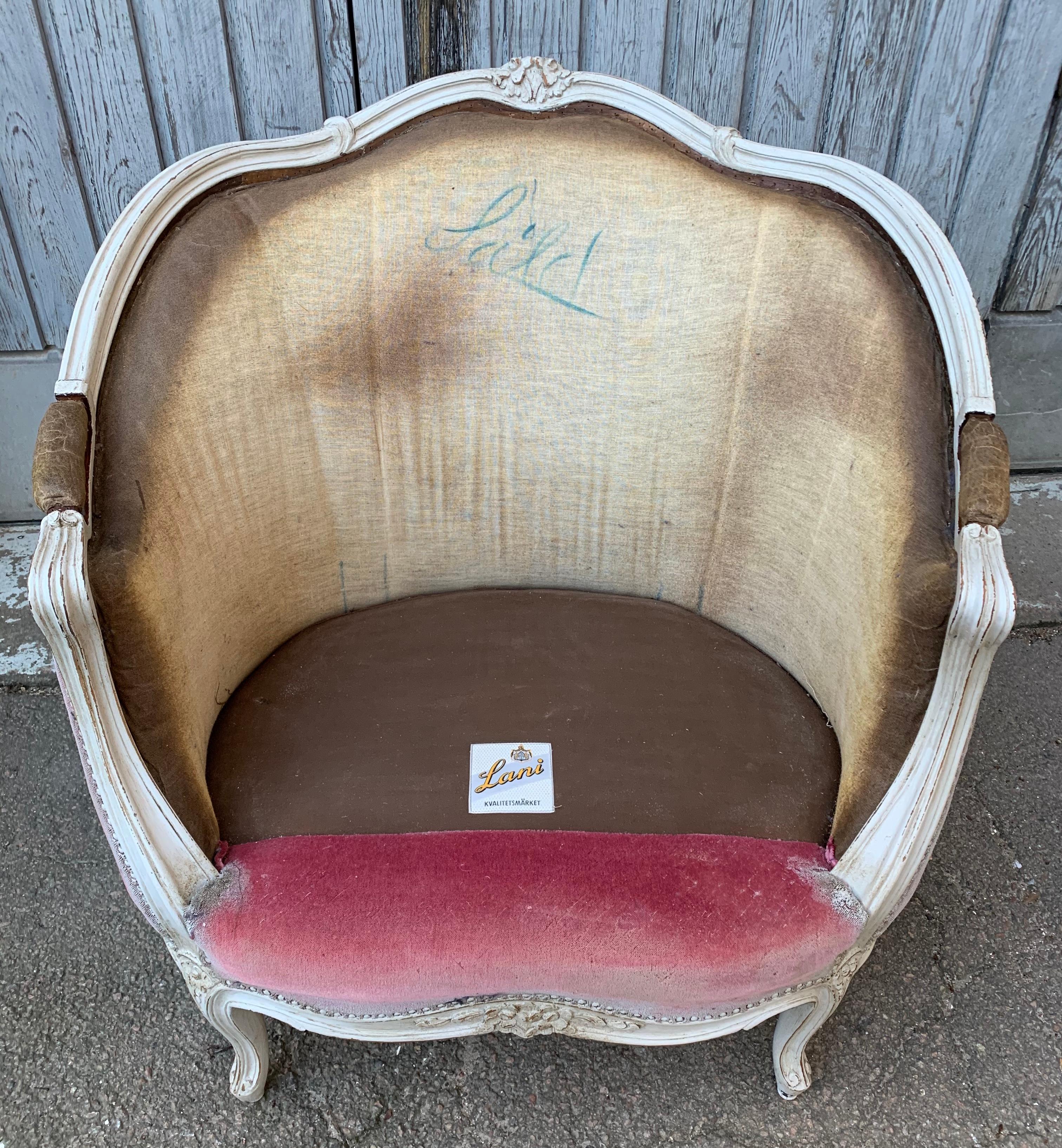 Pair of Swedish White Painted Bergère Armchairs, Rococo Style 5