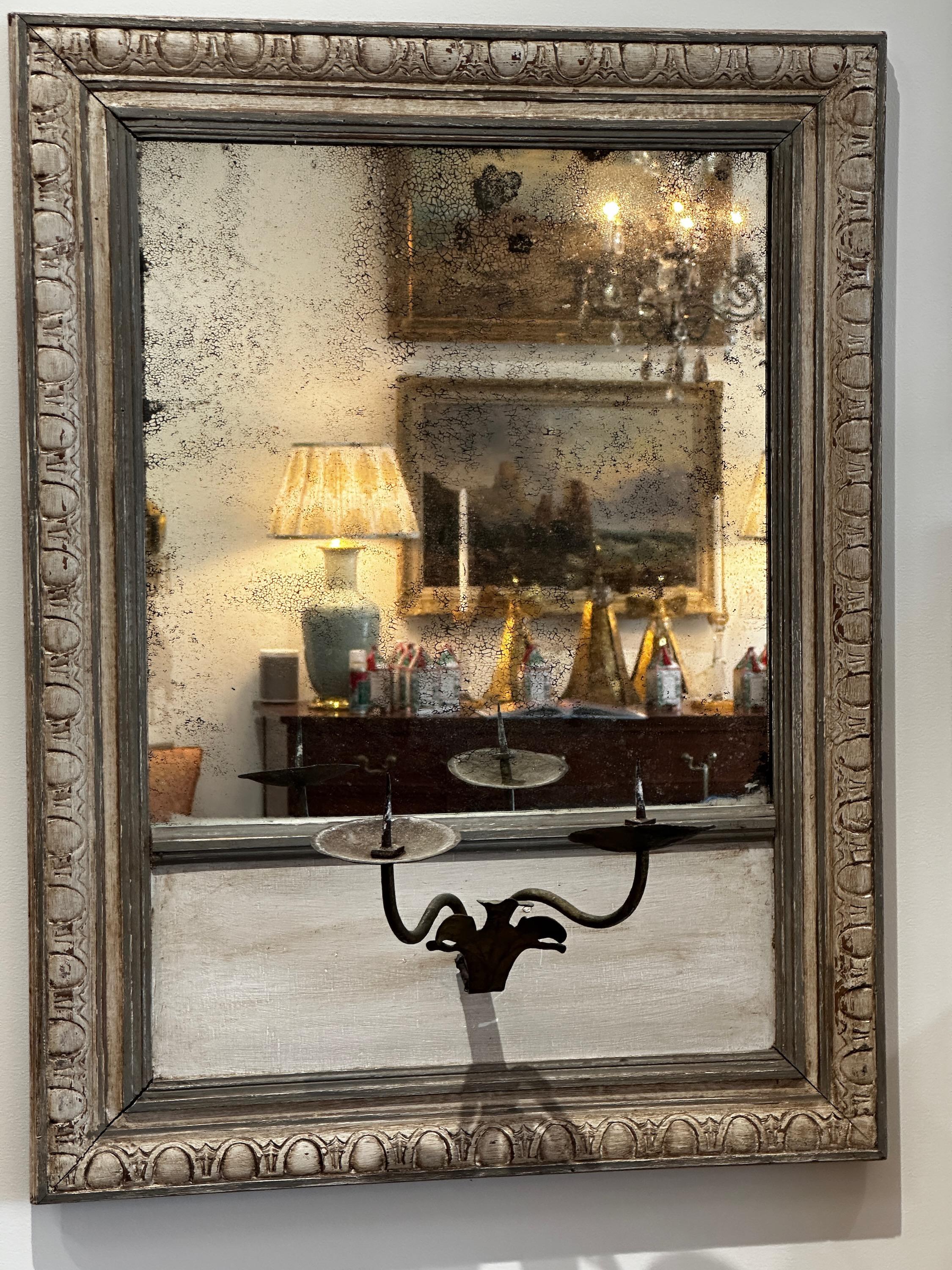 Pair of Swedish Style Mirrored Sconces In Good Condition In Kilmarnock, VA