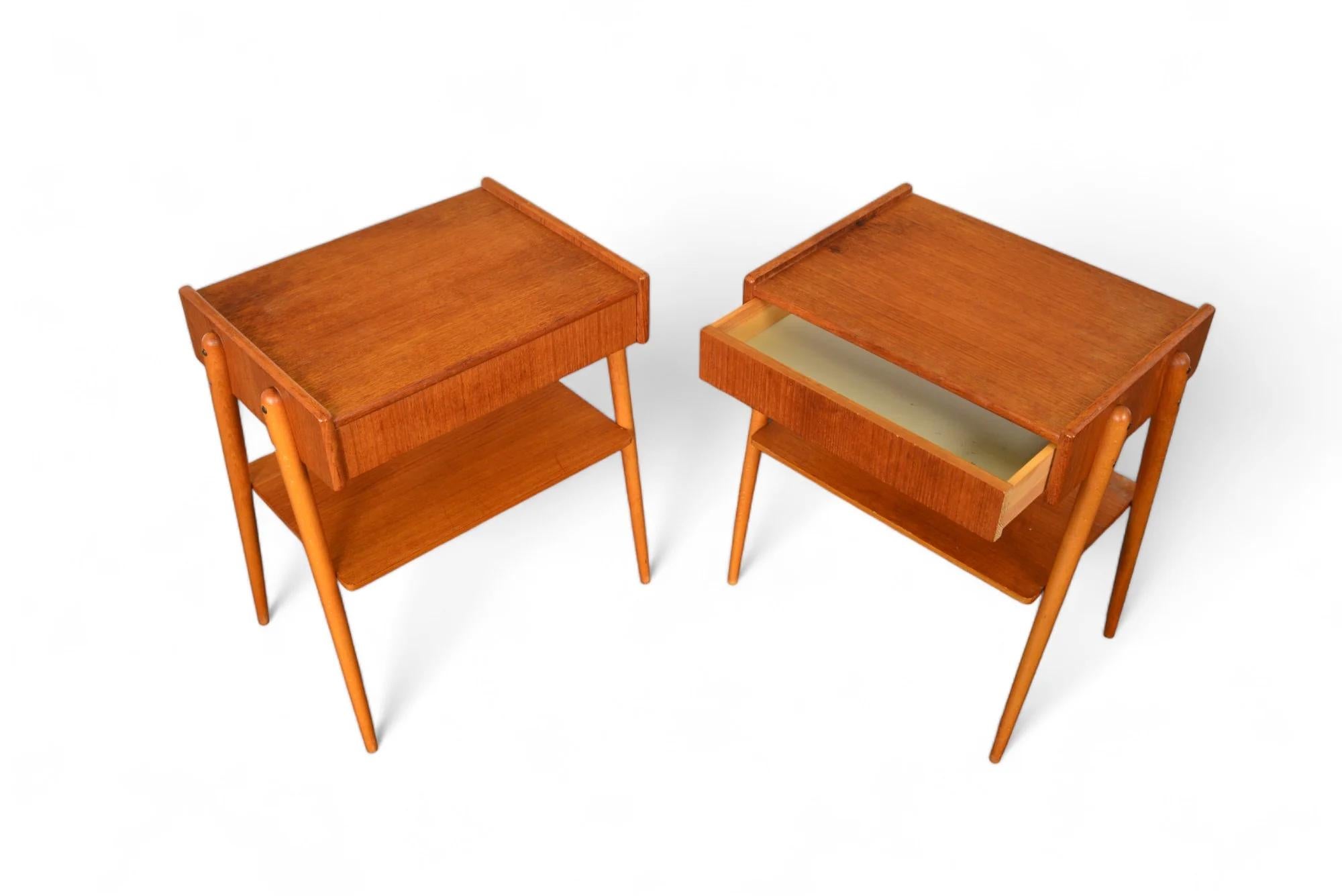 Mid-Century Modern Pair Of Swedish Teak And Beech Nightstands For Sale