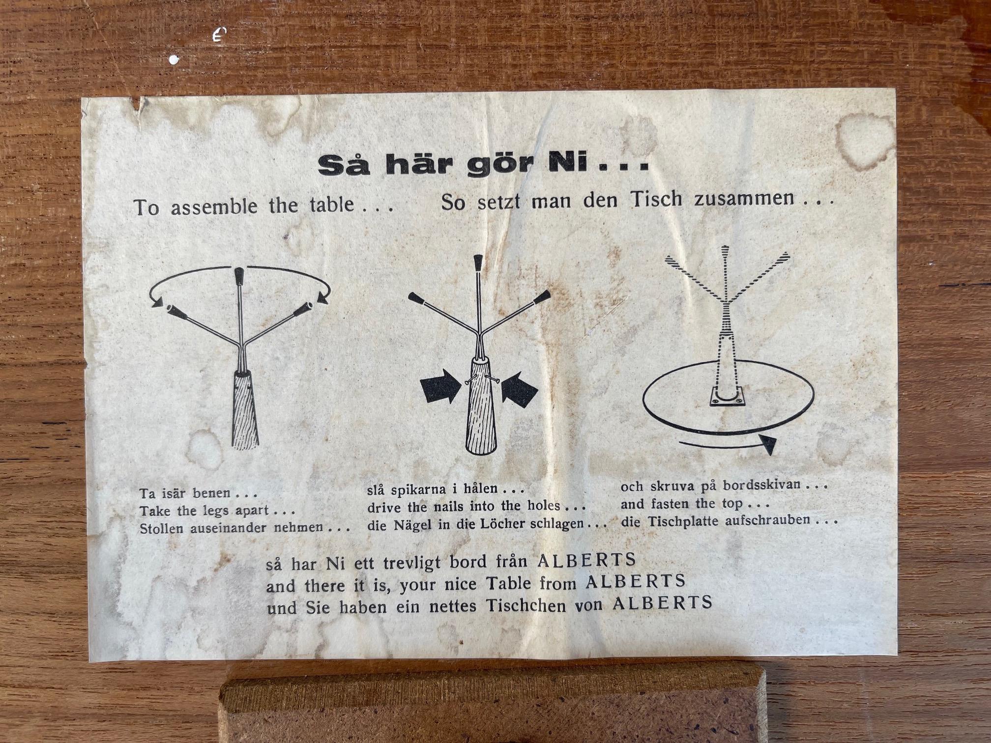 Mid-Century Modern Pair of Swedish Teak Tripod Side/Drinks Tables Albert Larsson for Alberts Tibro For Sale