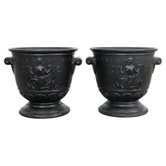 Coppia di fioriere svedesi Venus Rising Urn di Ivar Johnsson