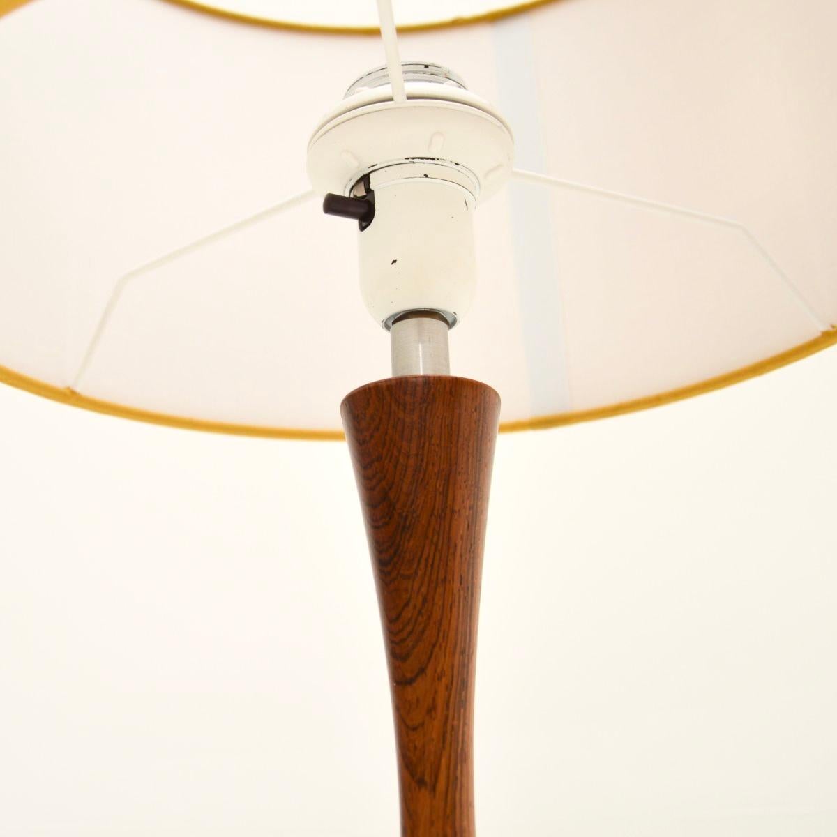 Acier Paire de lampes de bureau suédoises vintage en acier par Bergboms en vente