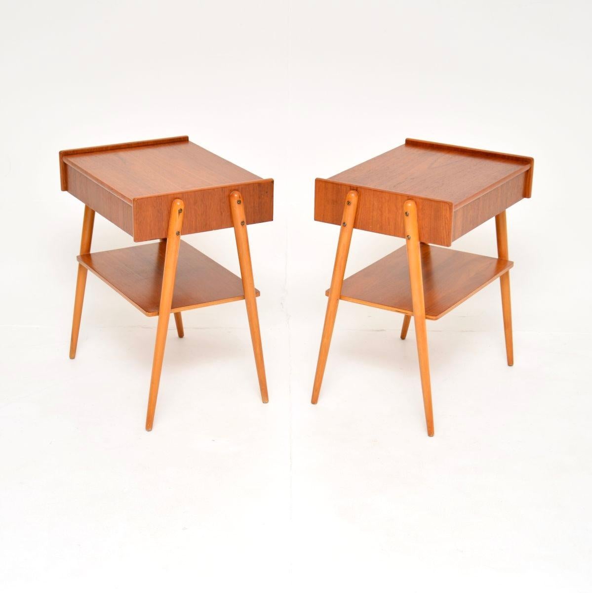 Mid-Century Modern Pair of Swedish Vintage Teak Bedside Tables by AB Carlstrom For Sale