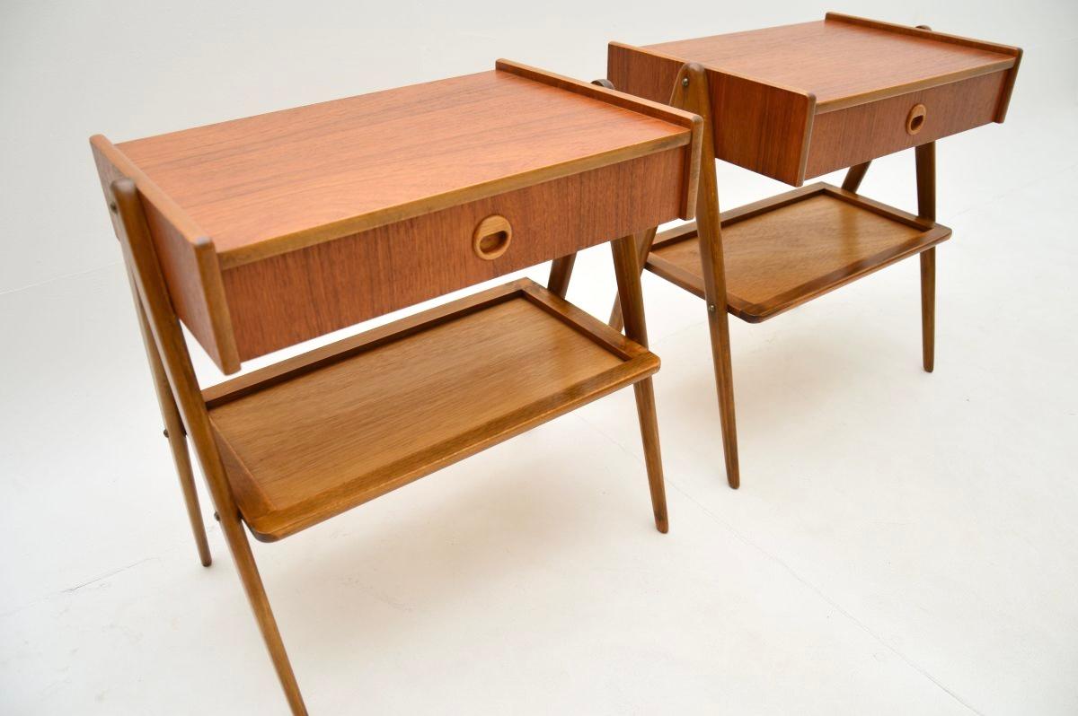 Pair of Swedish Vintage Teak Bedside Tables by AB Carlstrom For Sale 4