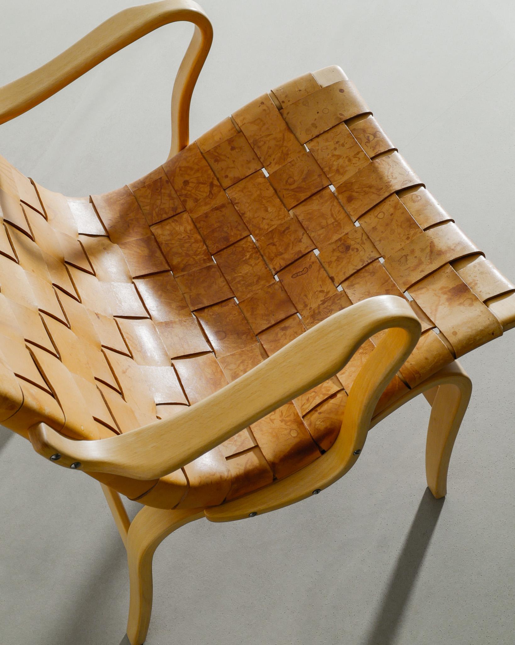 Late 20th Century Pair of Swedish Wooden Eva Armchairs in Birch & Leather by Bruno Mathsson 1970s For Sale