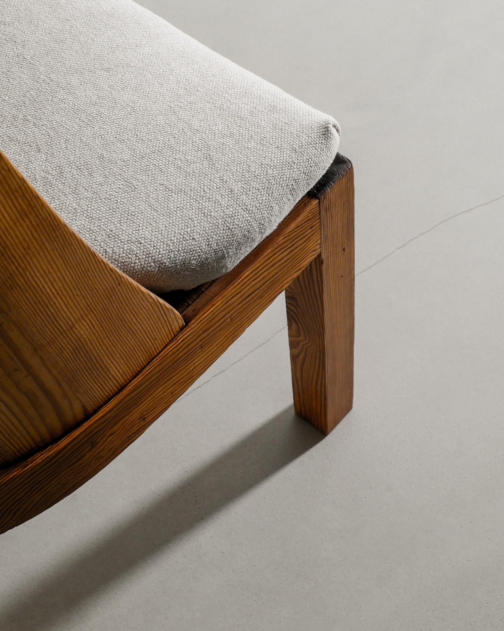 Mid-20th Century Pair of Swedish Wooden Lovö Armchairs in Pine by Axel Einar Hjorth for NK 1930s For Sale