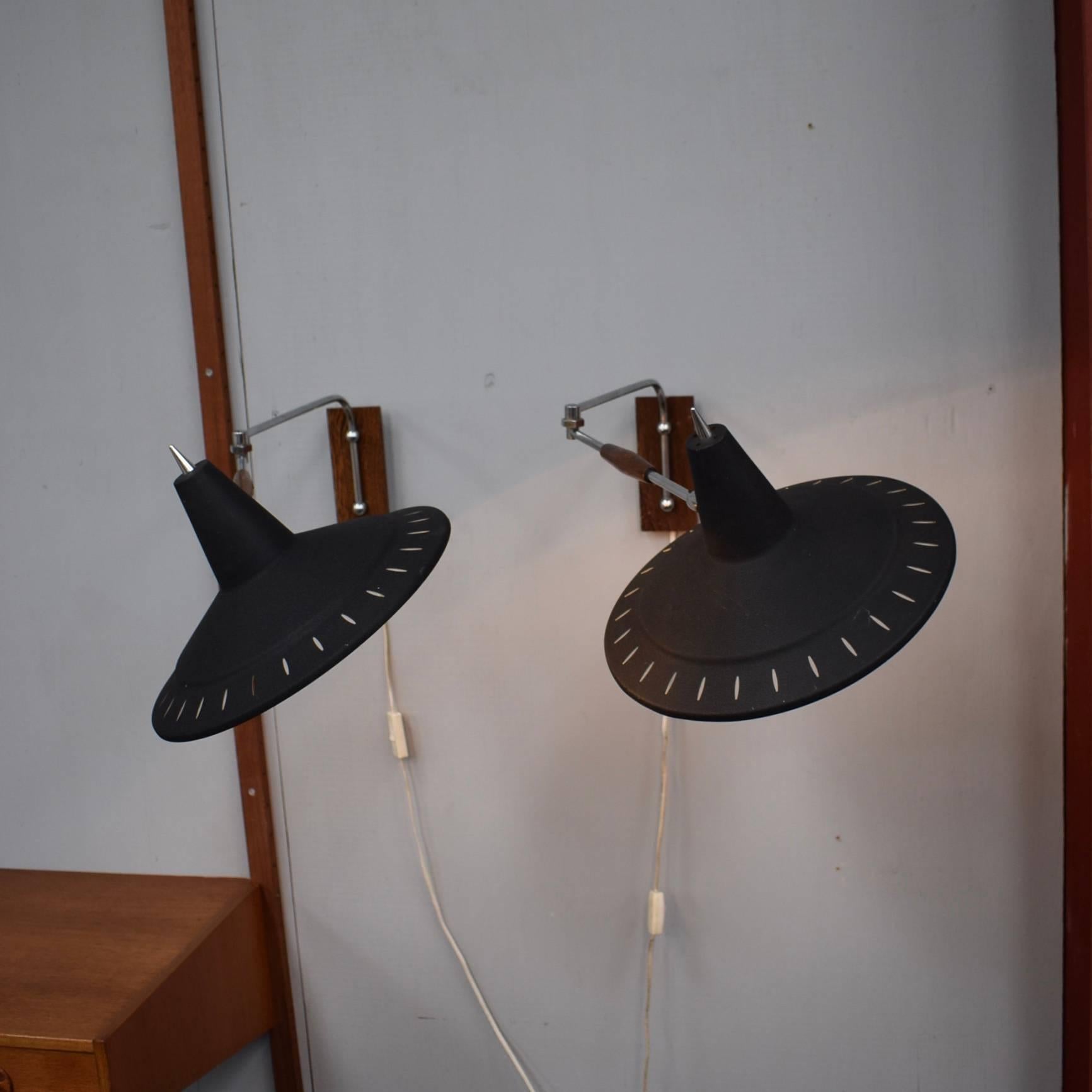 Pair of Swing Arm Wall Lamps by Anvia, 1960 In Good Condition In Pijnacker, Zuid-Holland