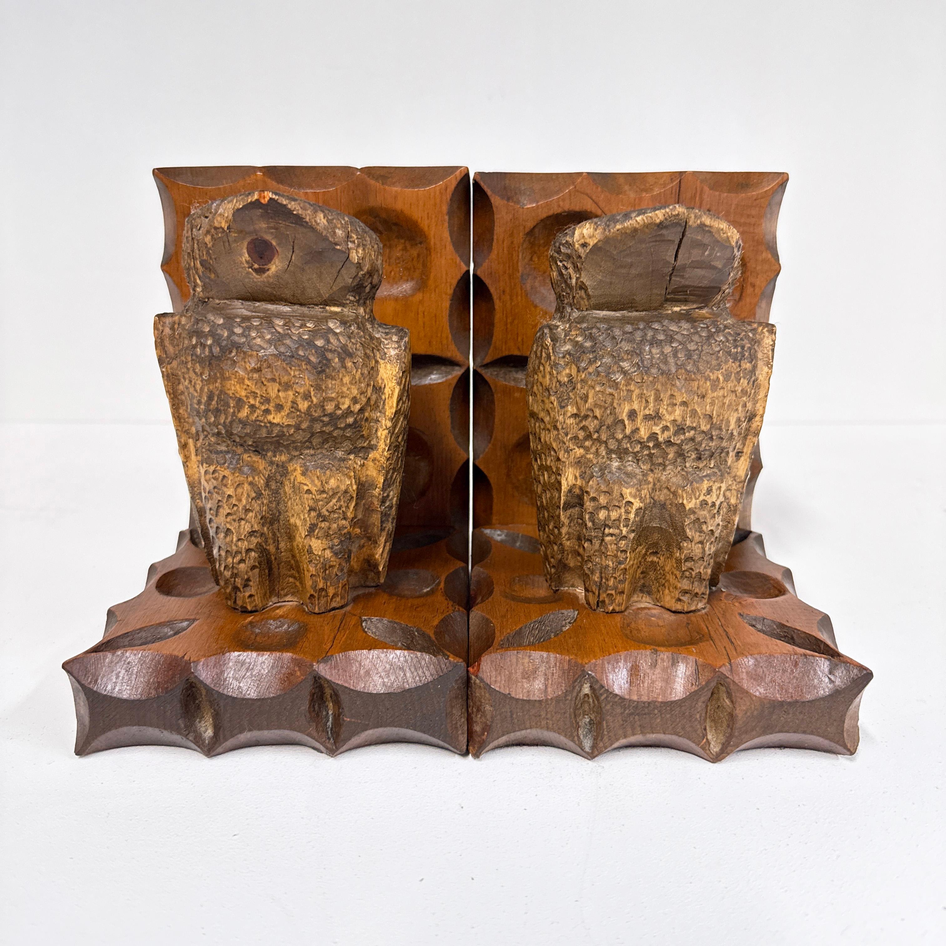 Pair of Swiss 1960's hand carved Brutalist book ends For Sale 9