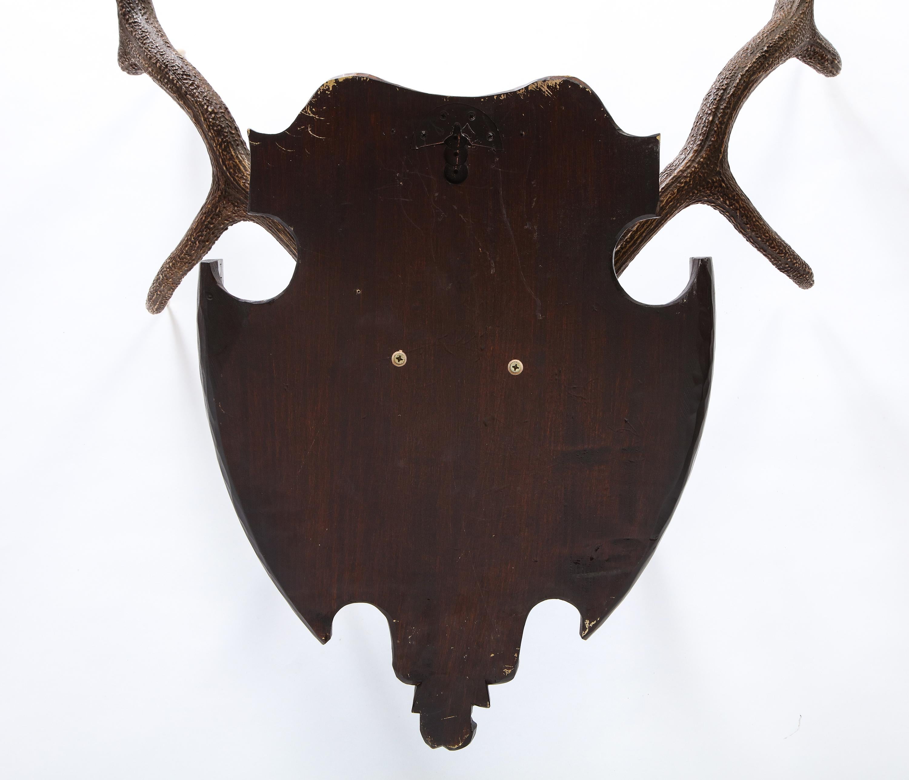 Pair of Swiss 'Black Forest' Antler Carved Trophy Mounts, Dated 1906 and 1906 For Sale 15