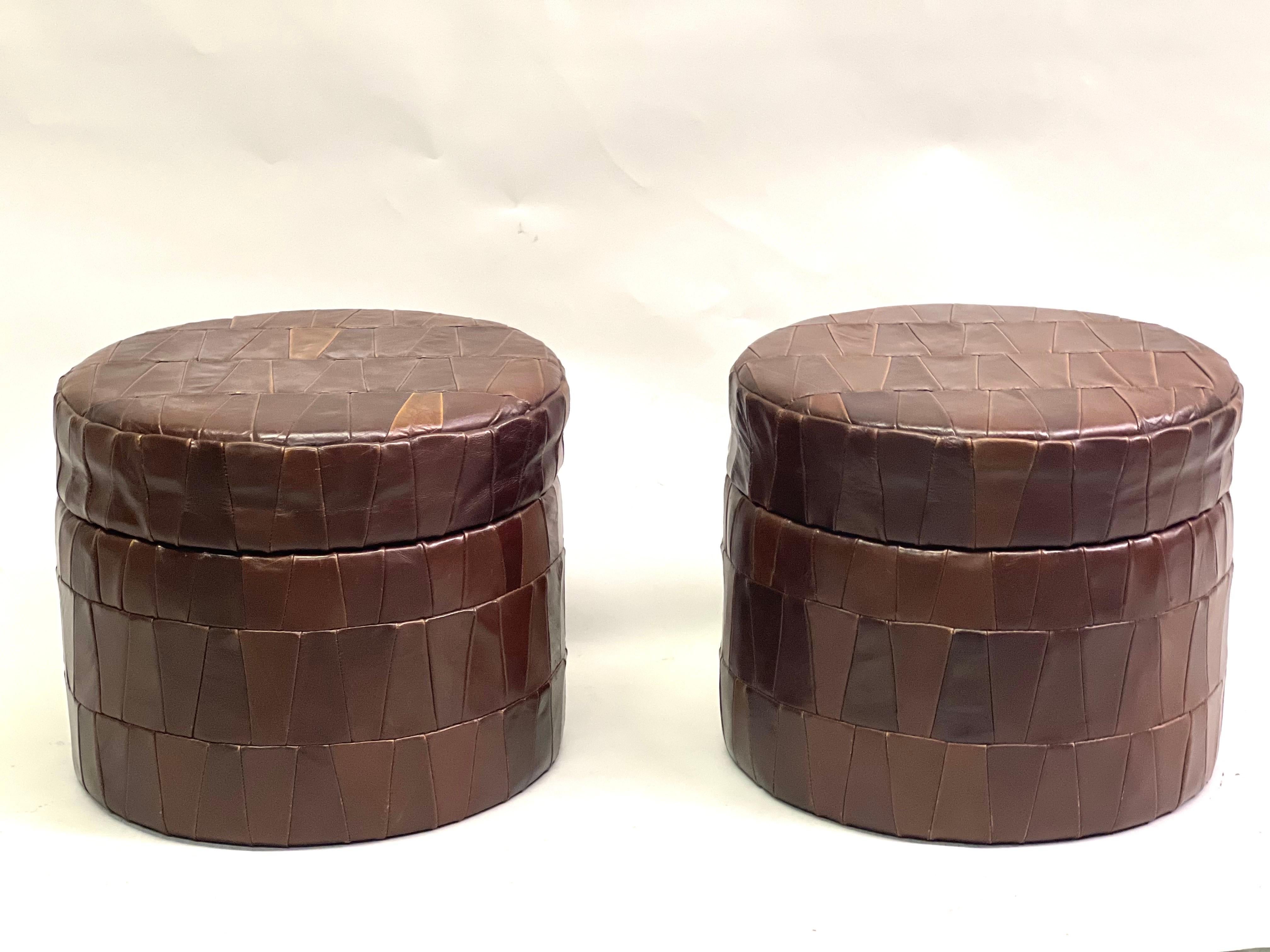 Pair of Swiss Modern Patchwork Leather Storage Ottomans/ Stools by De Sede, 1960 In Good Condition For Sale In New York, NY