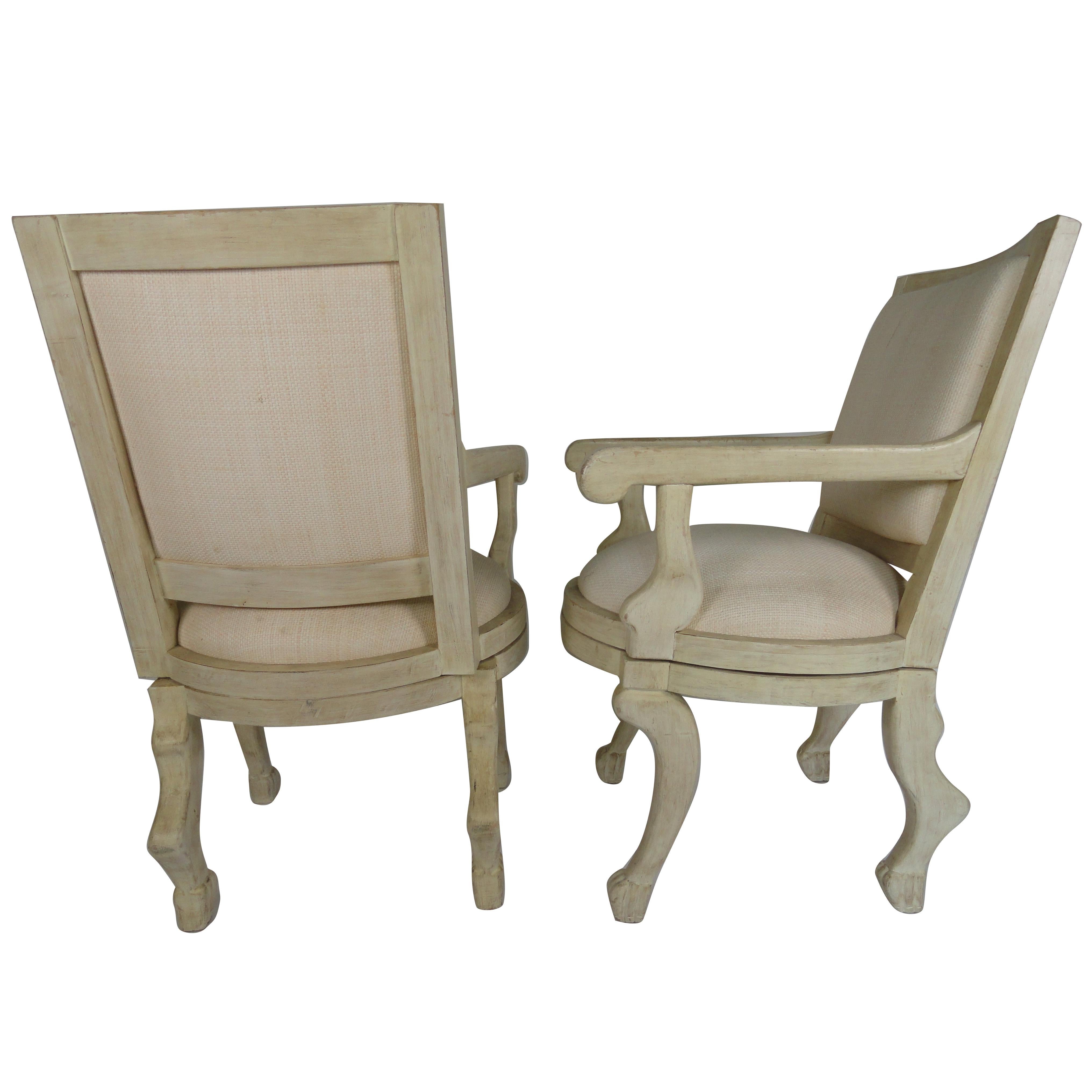 Pair of Swivel Armchairs In The Manner of John Dickinson im Angebot