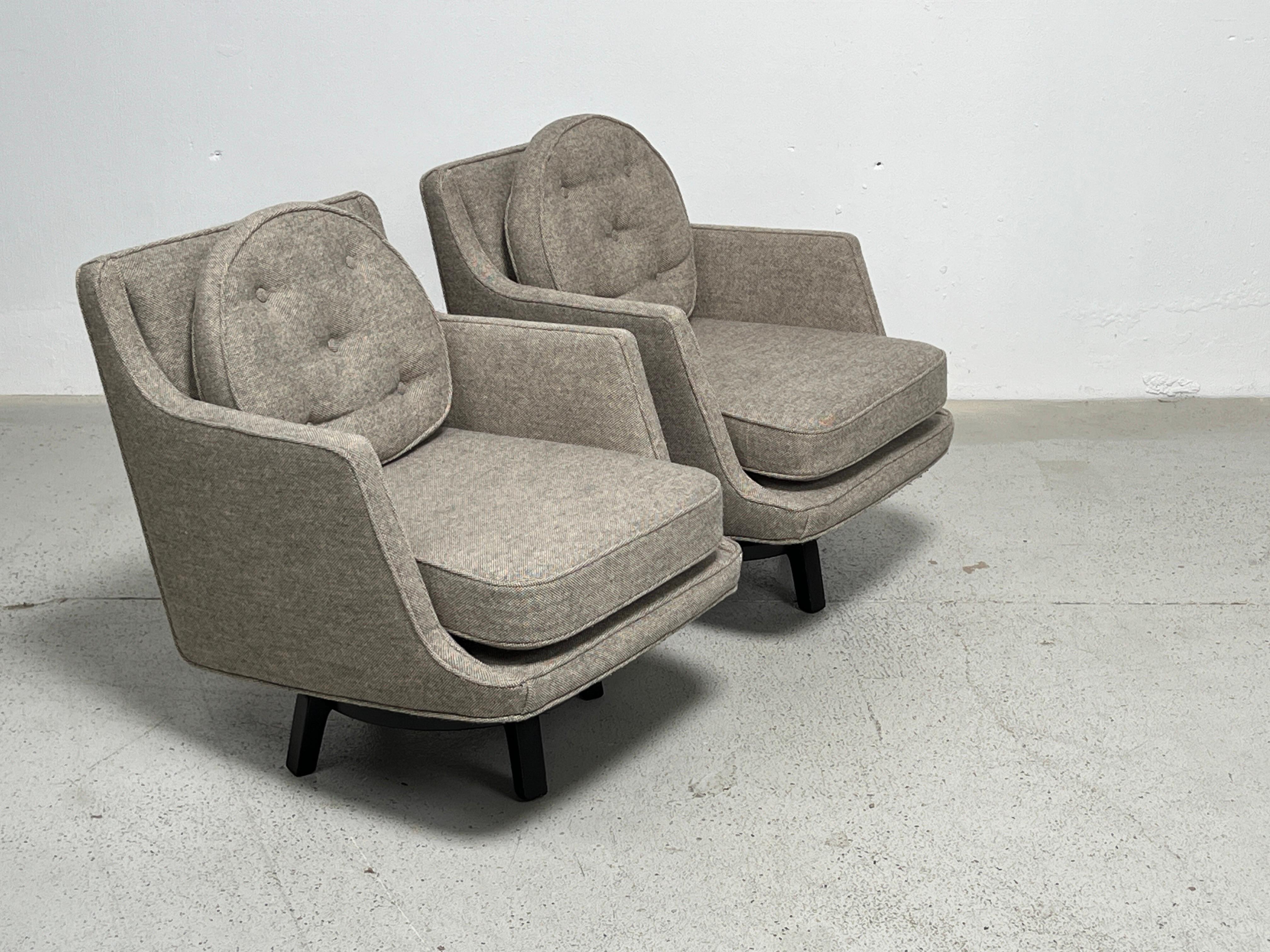 Pair of Swivel Chairs by Edward Wormley for Dunbar For Sale 3