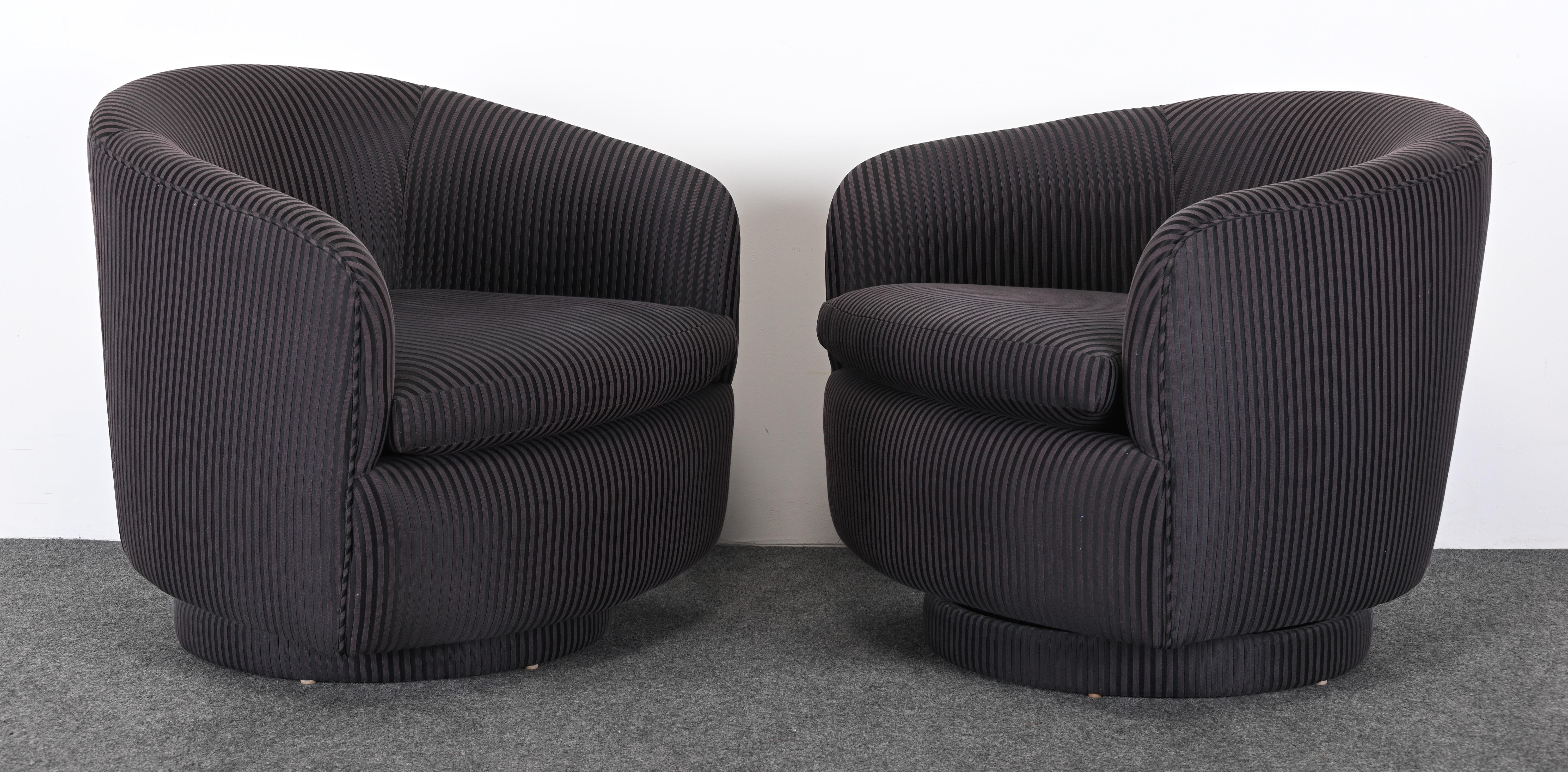 American Pair of Swivel Chairs by Milo Baughman for Thayer Coggin, 1990 For Sale