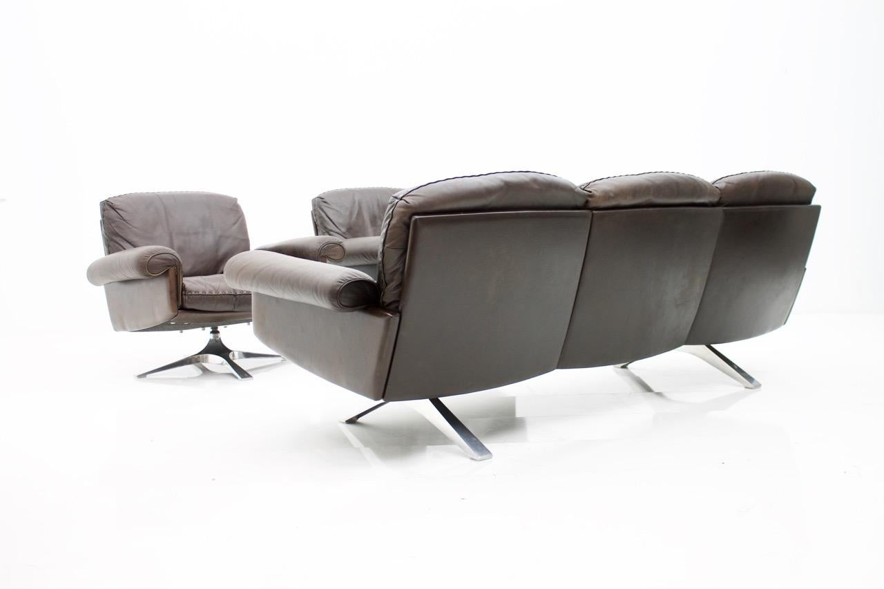 Pair of Swivel Leather Lounge Chairs DS 31 by De Sede, 1970s 6