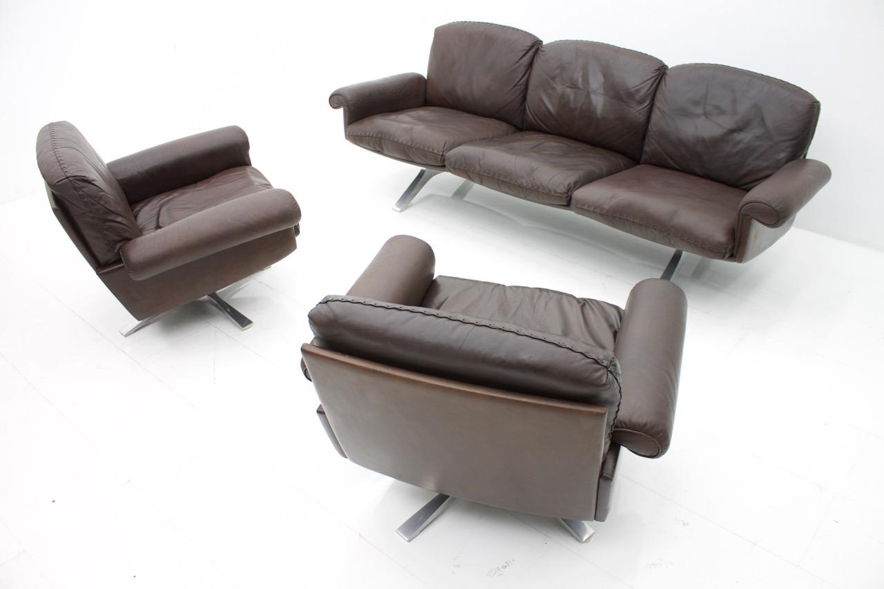 Pair of Swivel Leather Lounge Chairs DS 31 by De Sede, 1970s 7