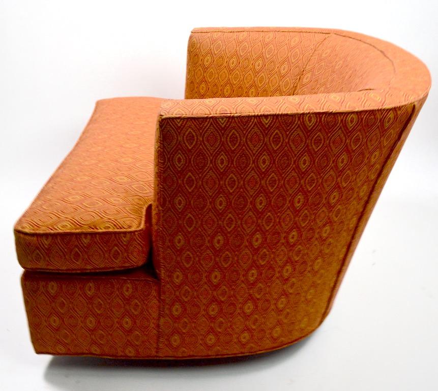 Pair of Swivel Lounge Chairs Designed by Harvey Probber 6