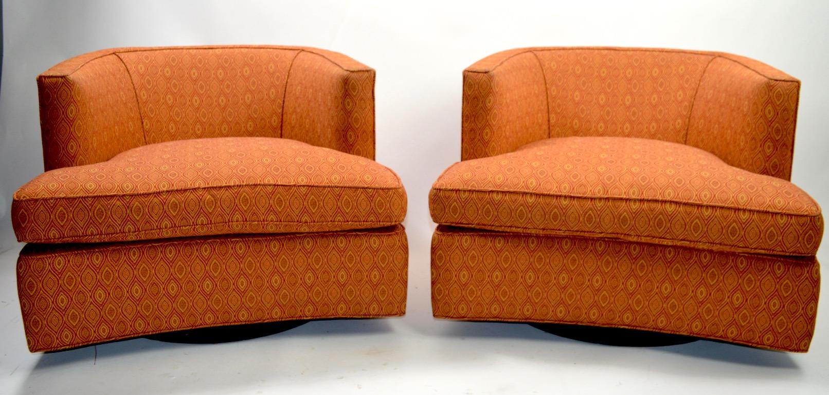 20th Century Pair of Swivel Lounge Chairs Designed by Harvey Probber