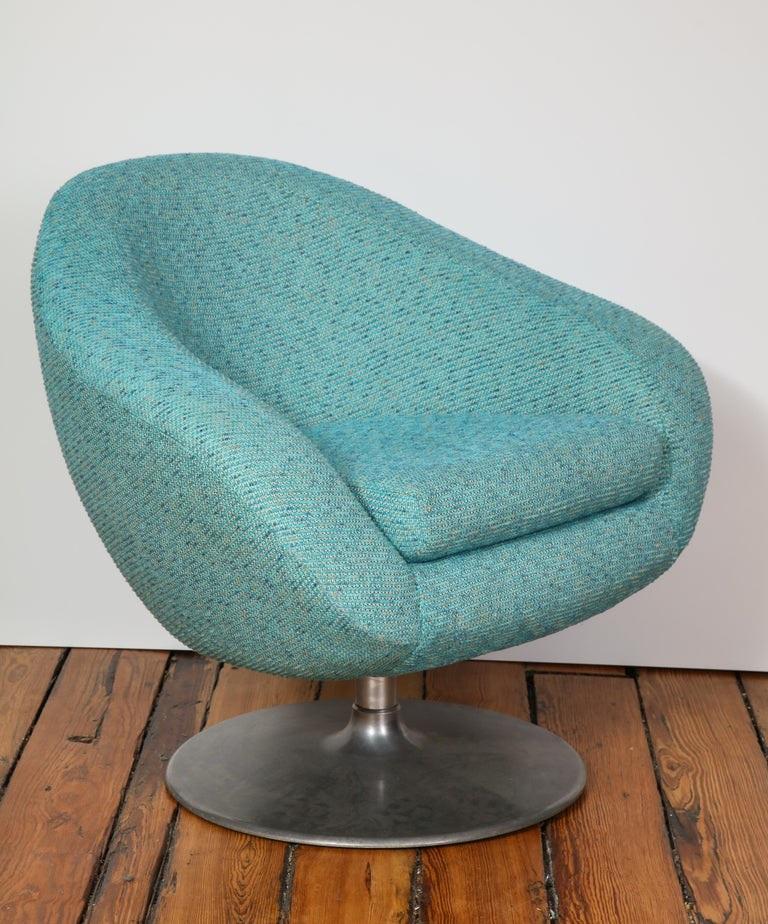 Pair of Swivel Lounge Tulip Chairs by Gastone Rinaldi in Blue Tweed, Italy, 1970 2