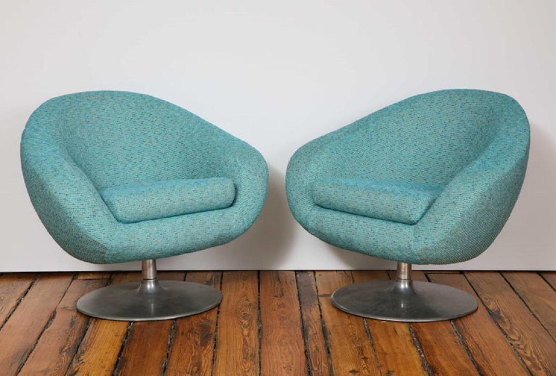 20th Century Pair of Swivel Lounge Tulip Chairs by Gastone Rinaldi in Blue Tweed, Italy, 1970