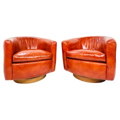 Pair of Swivel Tilt Tub Chairs by Milo Baughman for Thayer Coggin