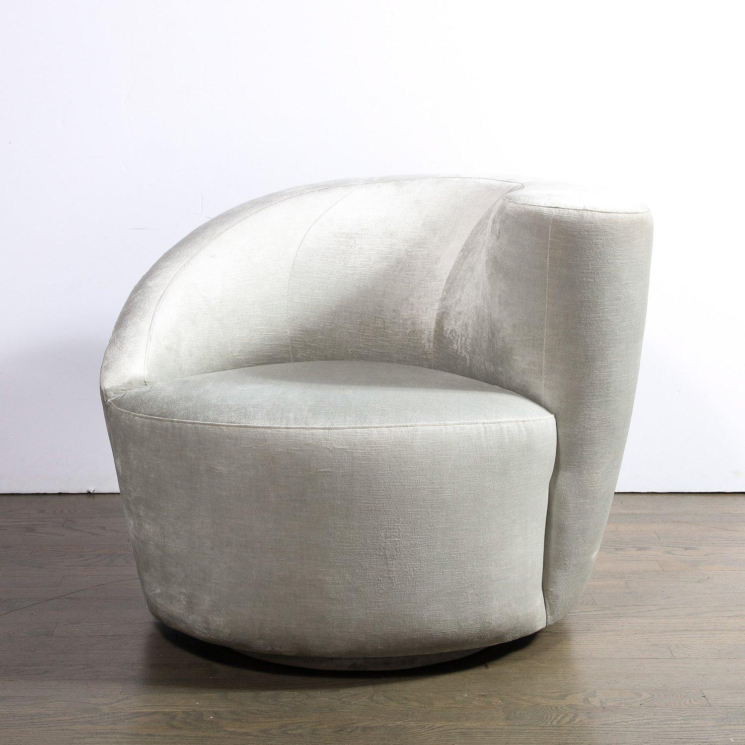 Mid-Century Modern Paire de chaises pivotantes « Nautilus » de Vladimir Kagan en platine fumé en vente