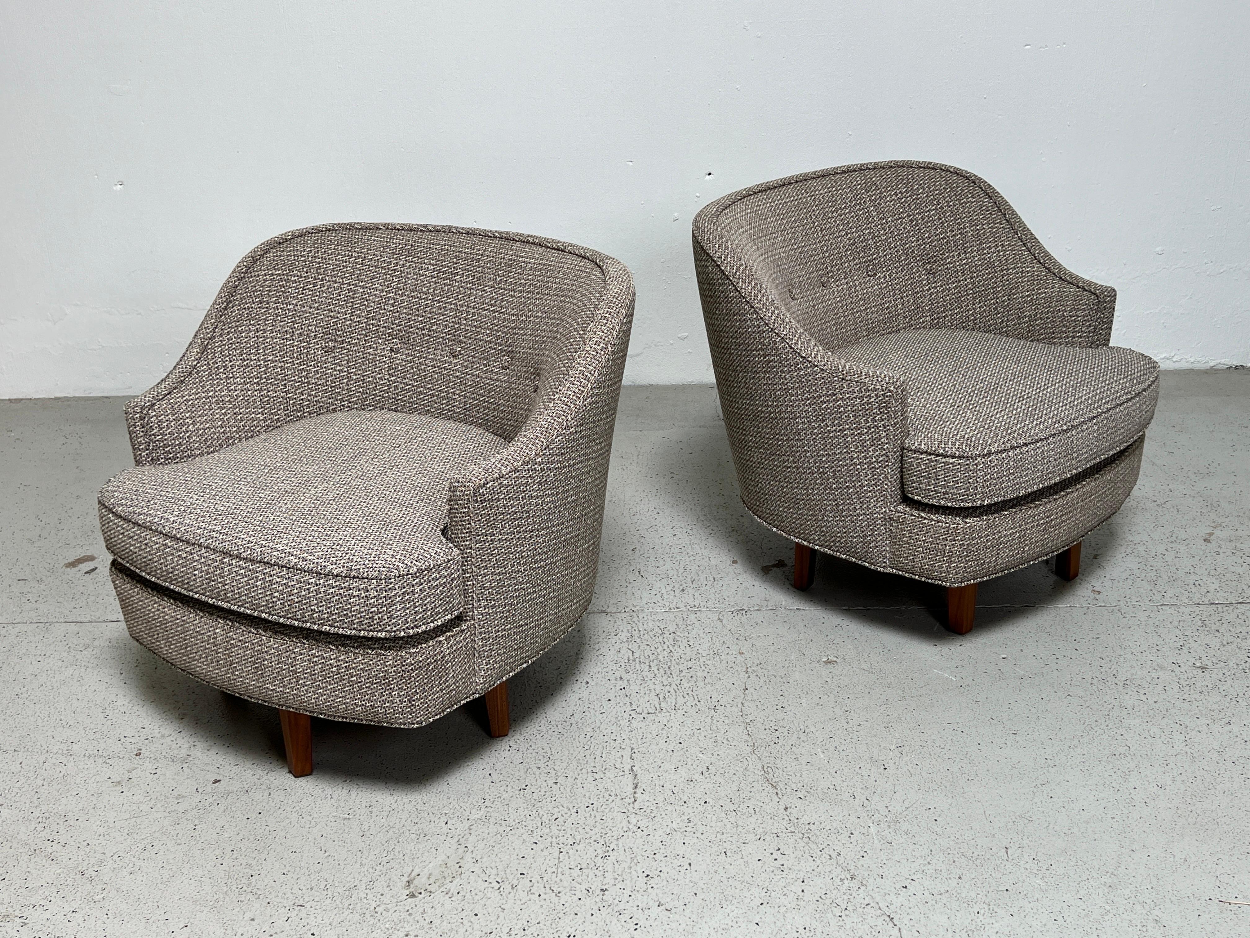 Pair of Swivels Chairs by Edward Wormley for Dunbar In Good Condition In Dallas, TX