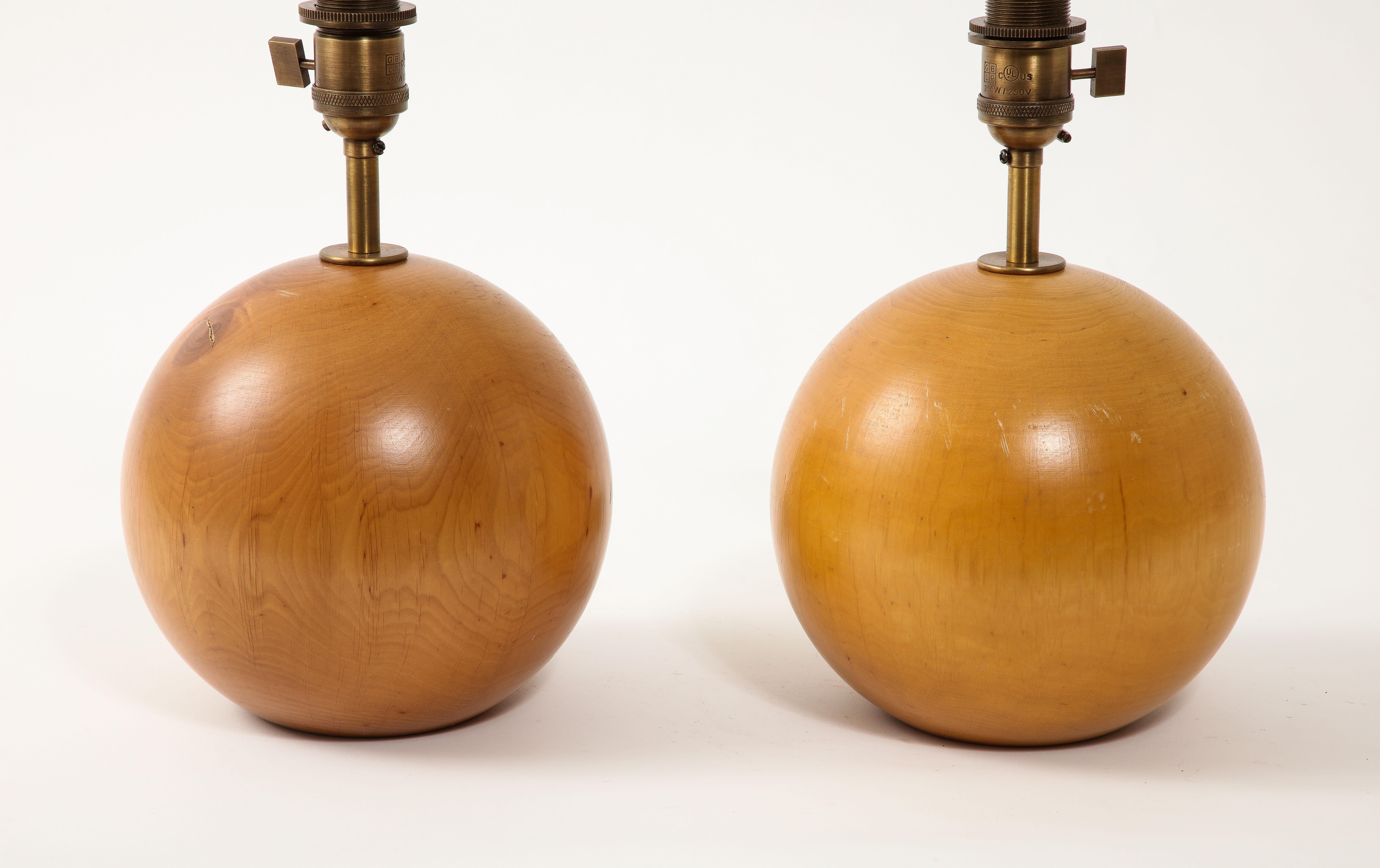 Mid-Century Modern Pair of Sycamore Lamps. France 1950's For Sale