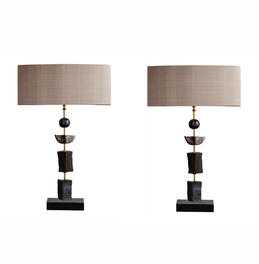 Sinergia  Lámparas de mesa en pátina oscura, europeas, contemporáneas by Margit Wittig Vaciado en venta