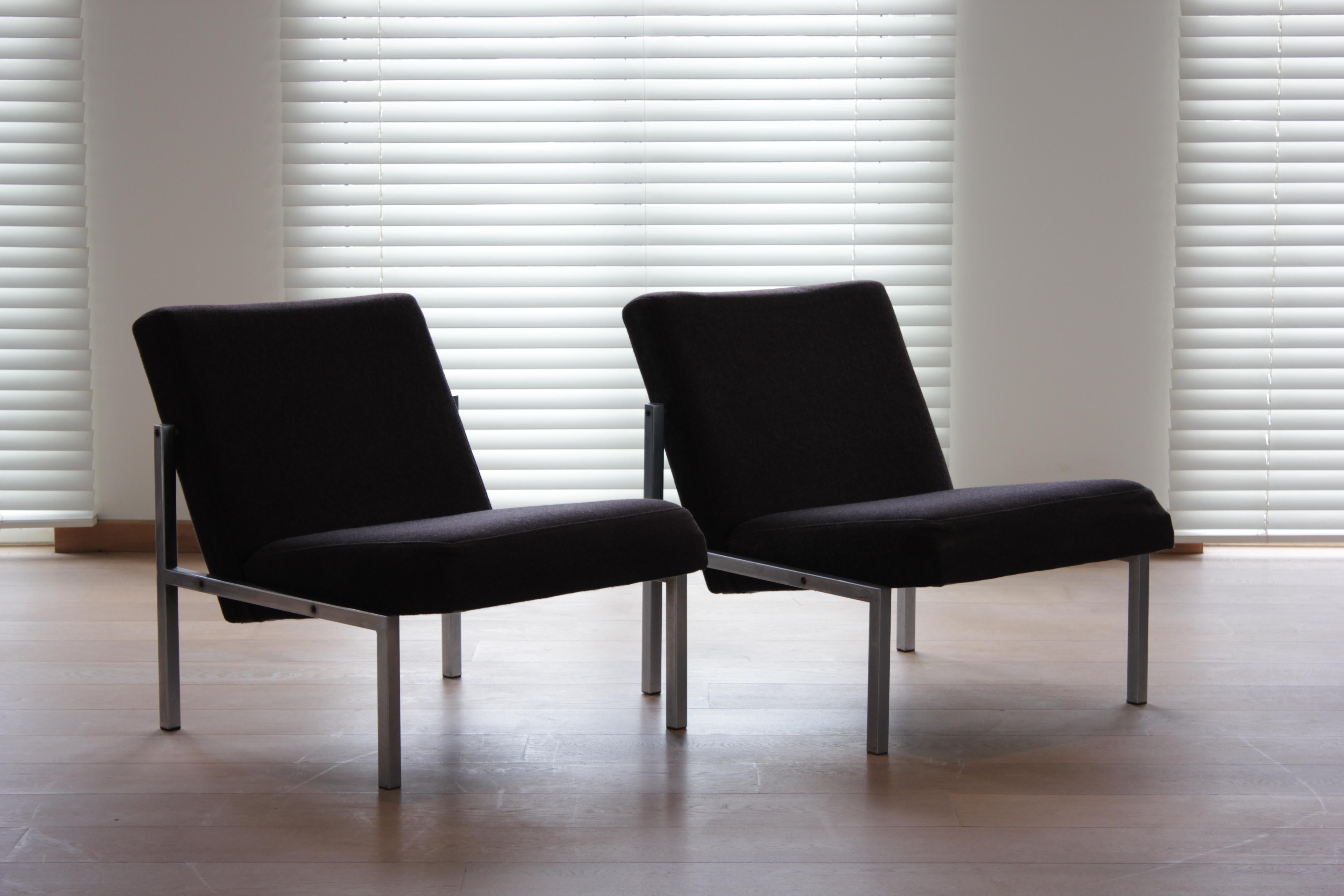 Dutch Pair of SZ11 Lounge Chairs by Martin Visser for 't Spectrum, 1960s For Sale
