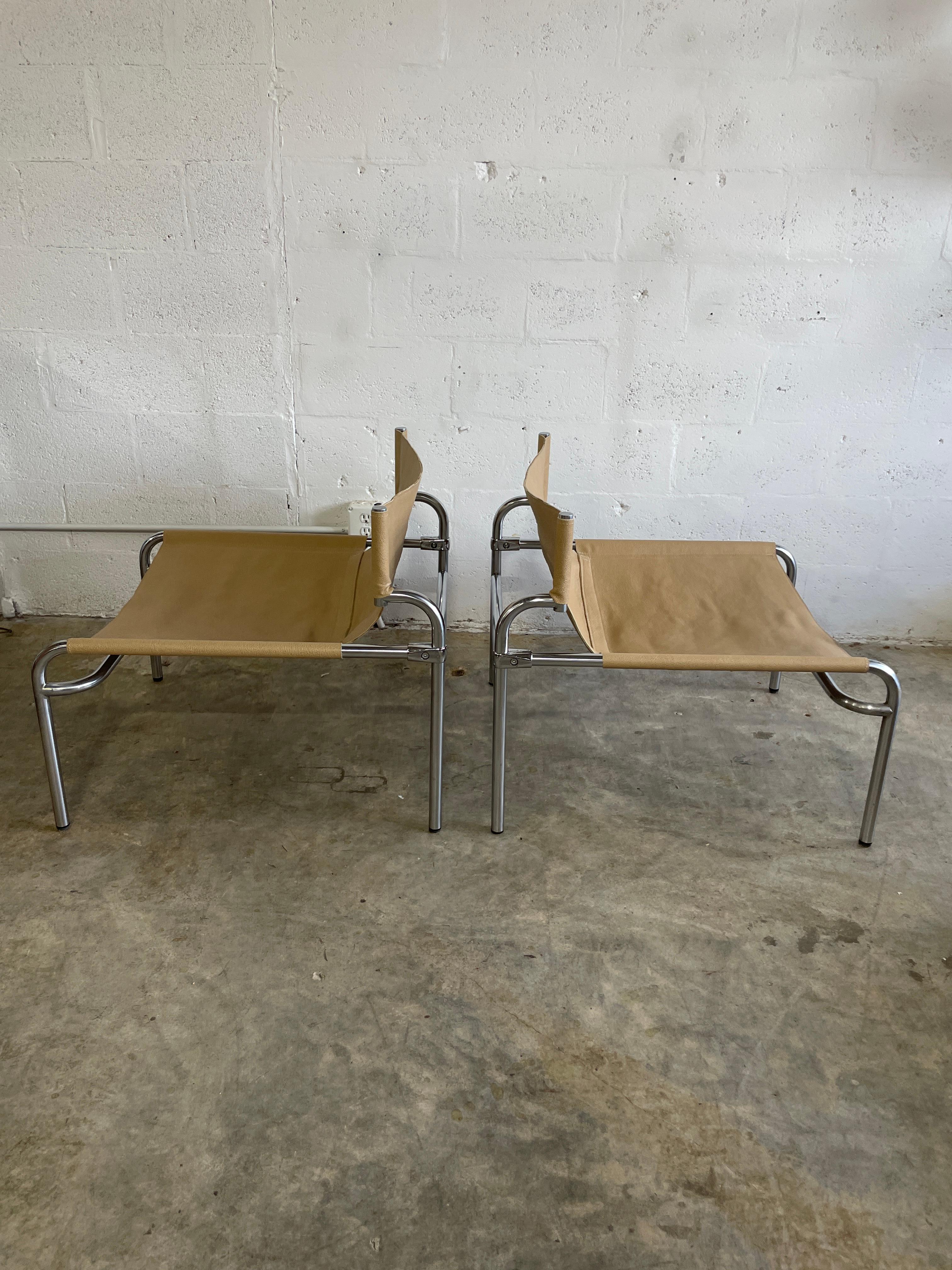 Pair of SZ12 Leather Lounge Chairs by Walter Antonis for T Spectrum 4
