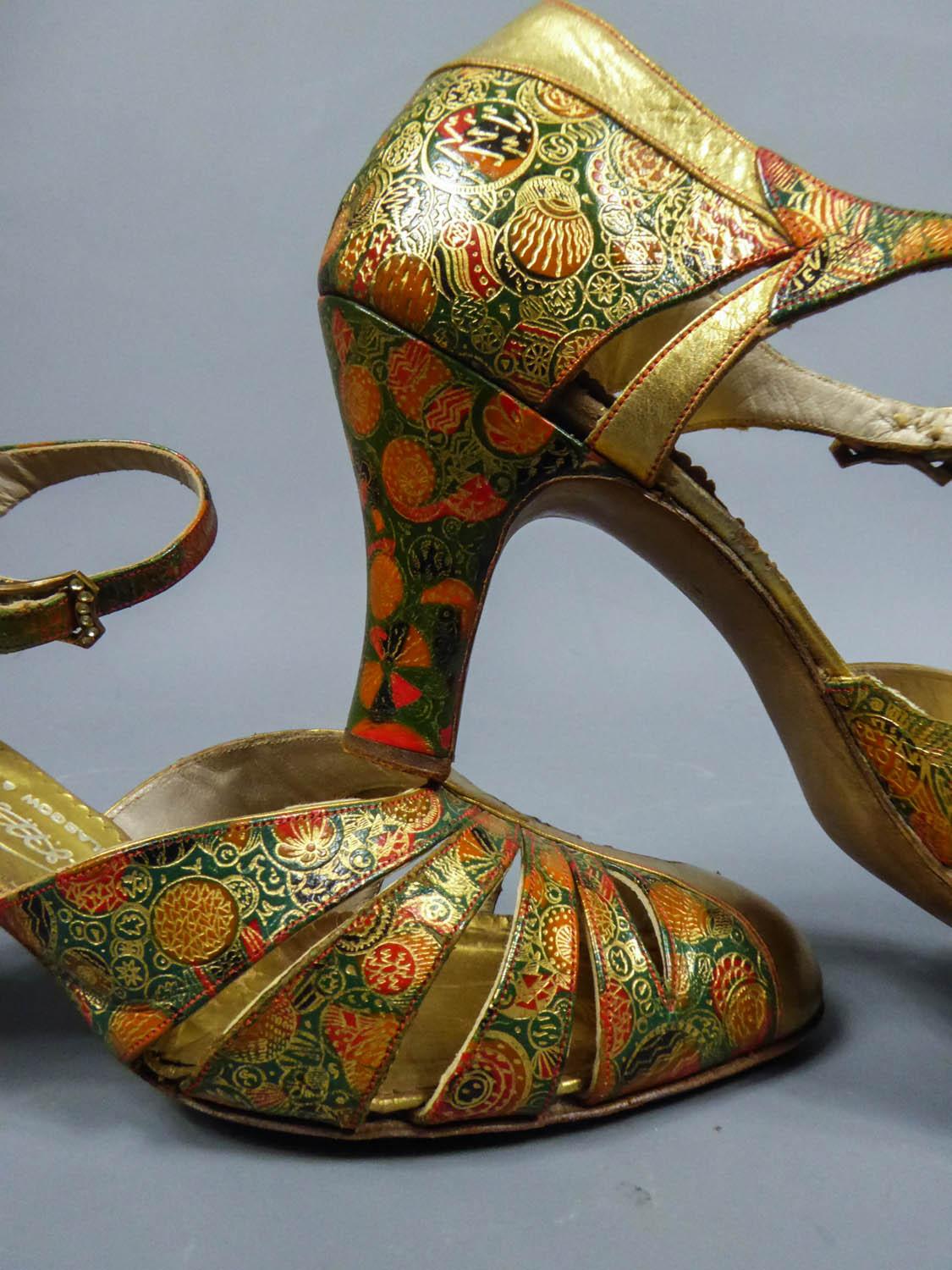 Pair of T-bar golden Salome shoes for the ball Circa 1930 3