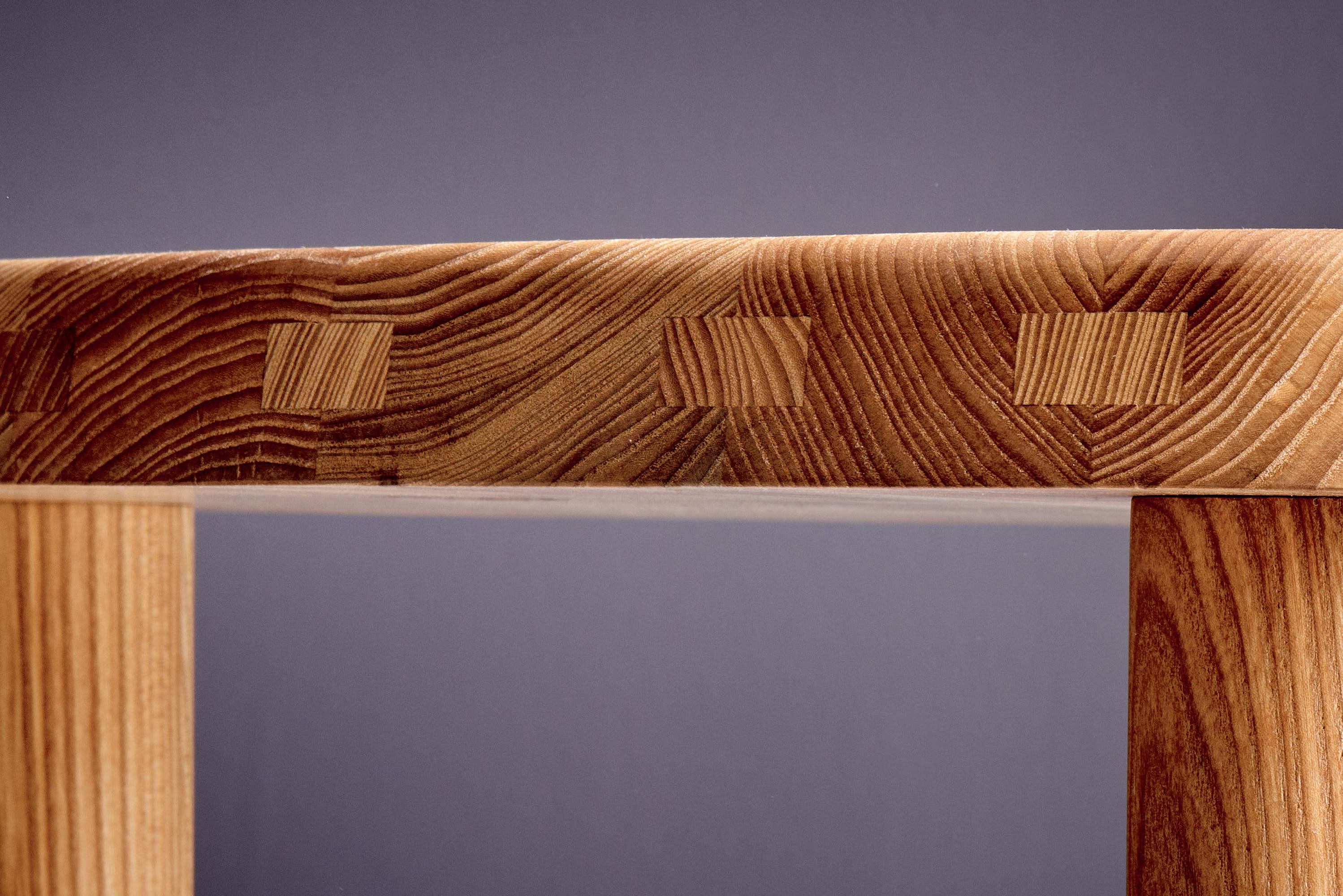 Paire de tables d'appoint T23 A Arrondie Basse en orme par Pierre Chapo, France en vente 4