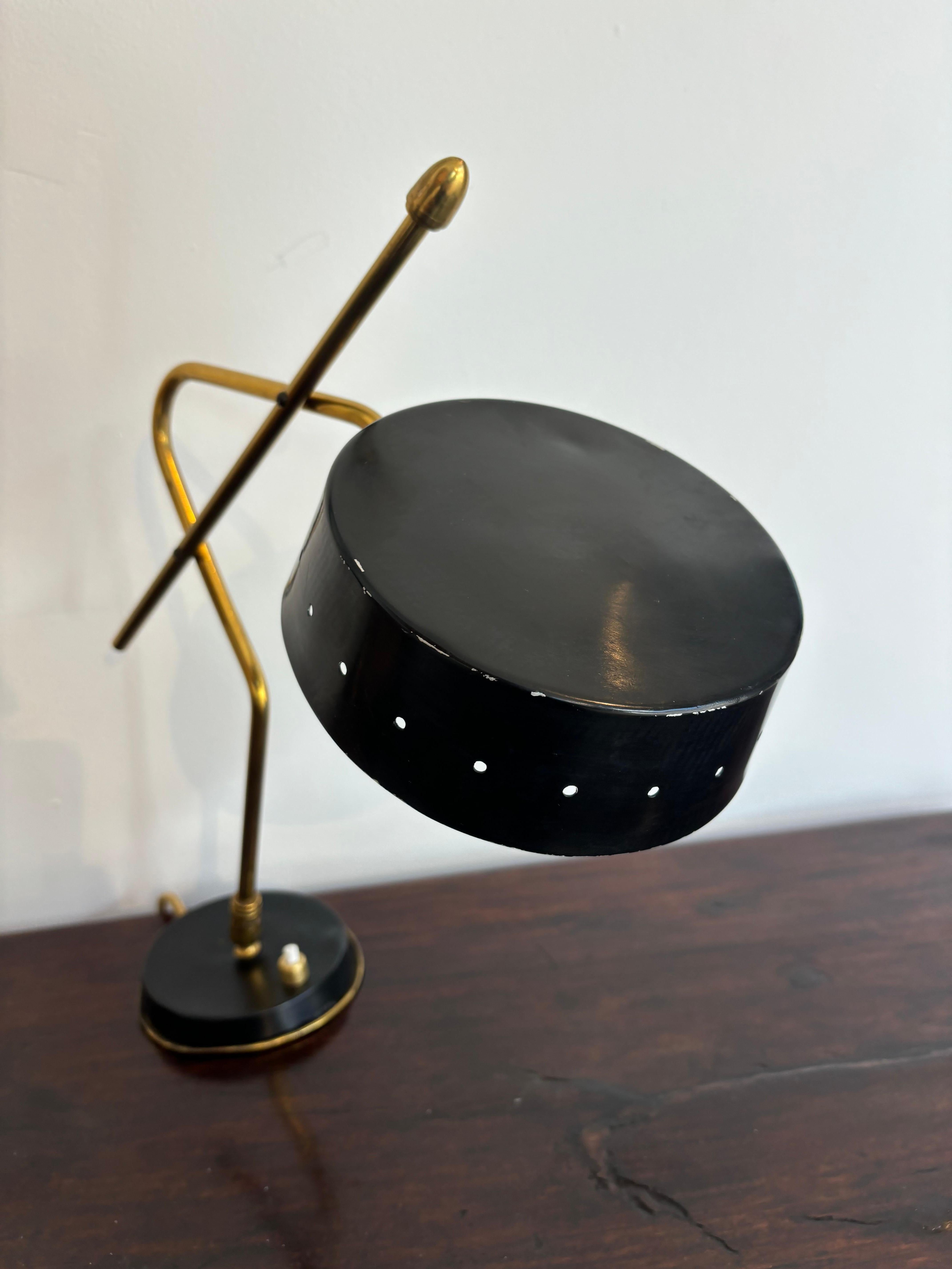 Pair of table lamp attributed to Gilardi and Barzaghi For Sale 6