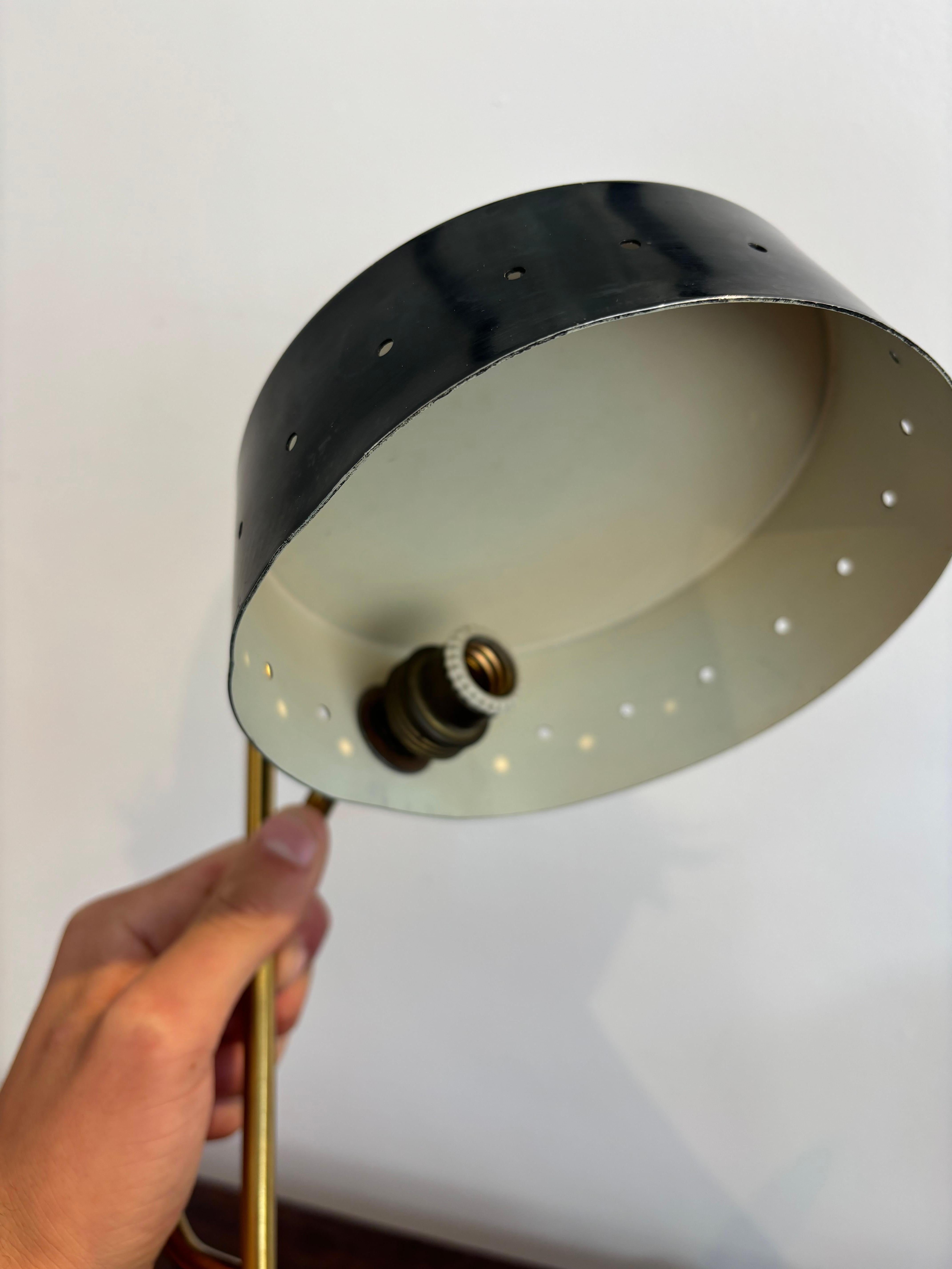 Pair of table lamp attributed to Gilardi and Barzaghi For Sale 7