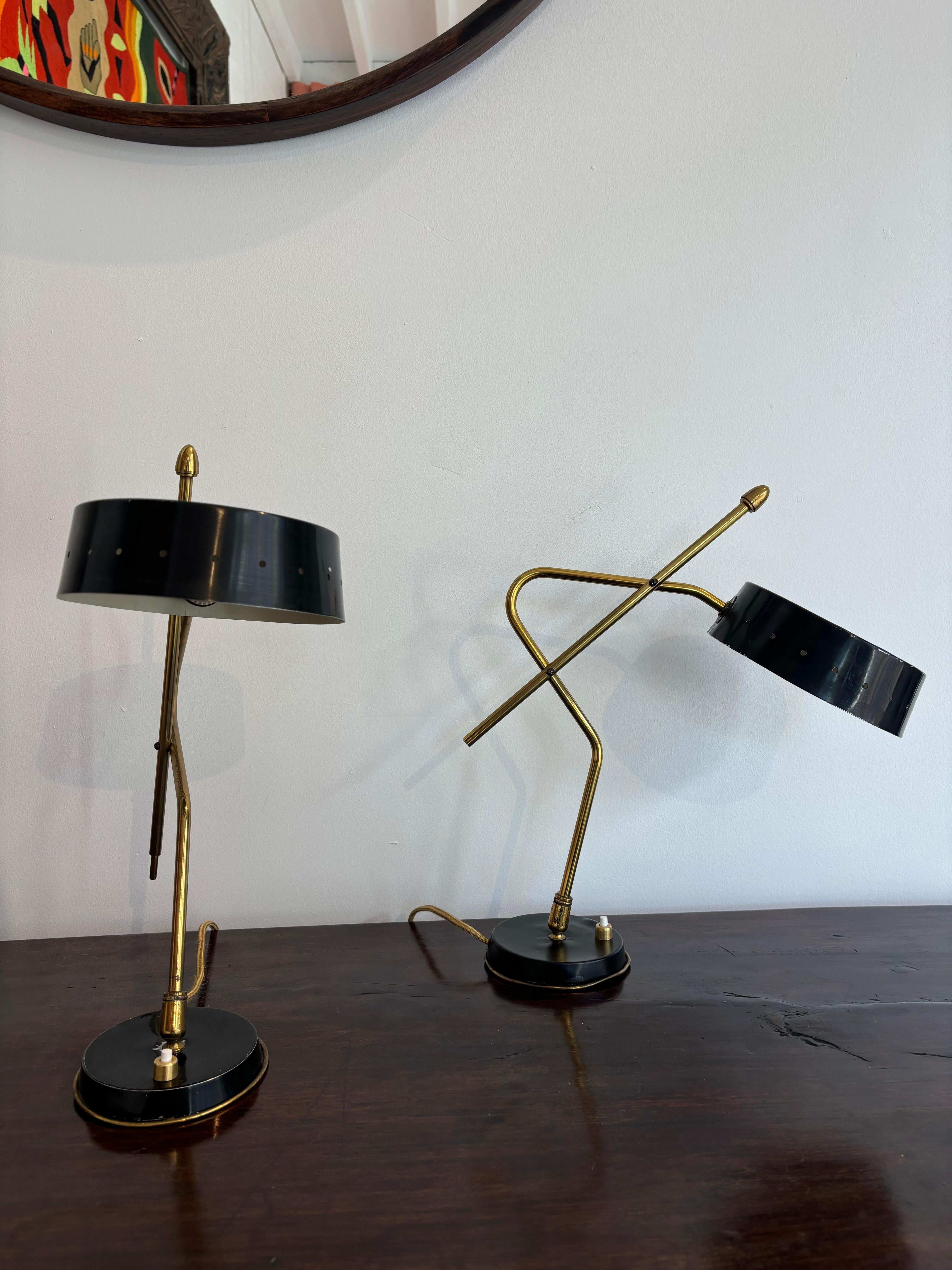 Pair of table lamp attributed to Gilardi and Barzaghi In Fair Condition For Sale In SAINT-OUEN-SUR-SEINE, FR