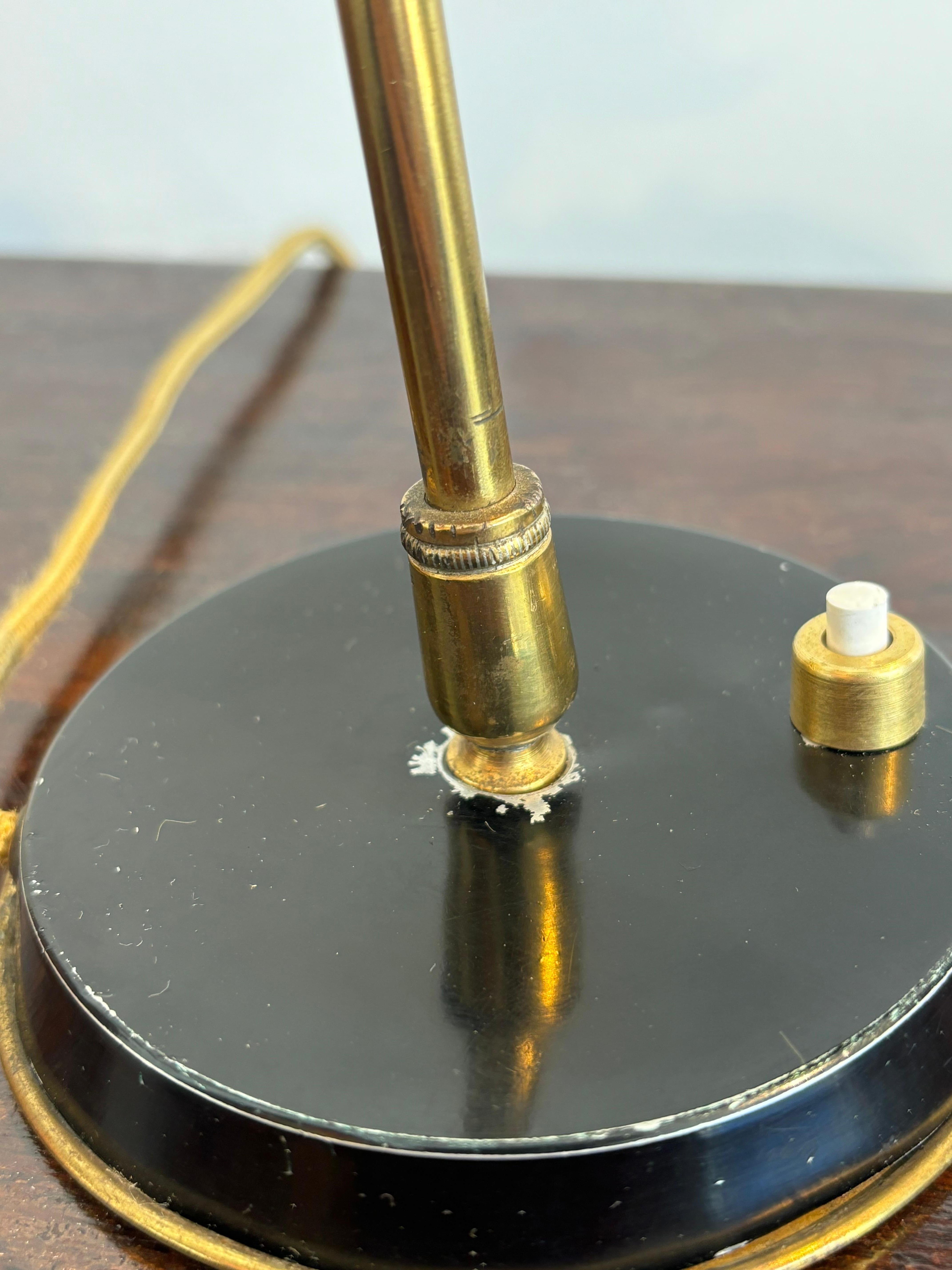 Pair of table lamp attributed to Gilardi and Barzaghi For Sale 2