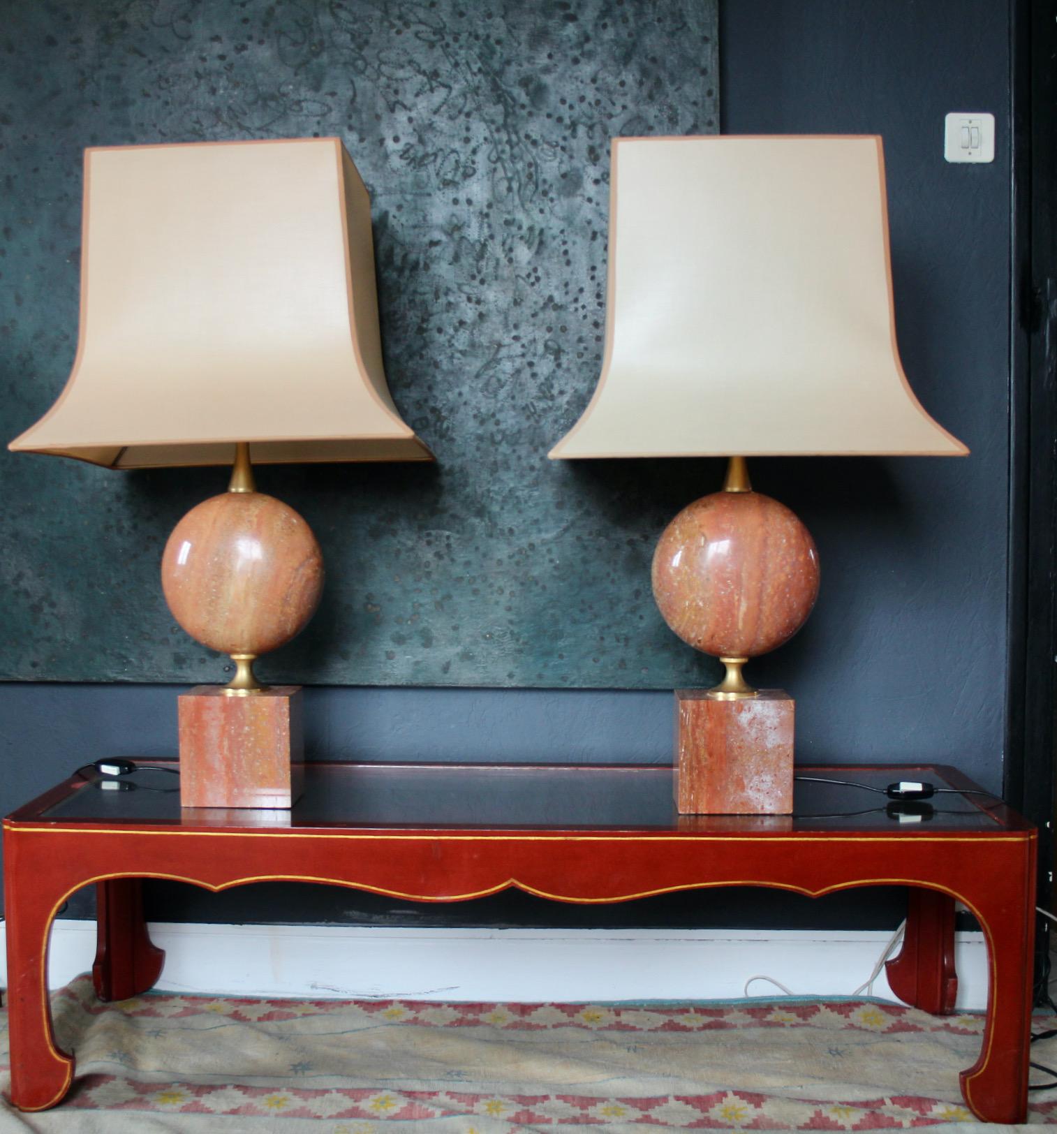 Pair of table Lamp in Red Travertine by Philippe Barbier For Sale 7