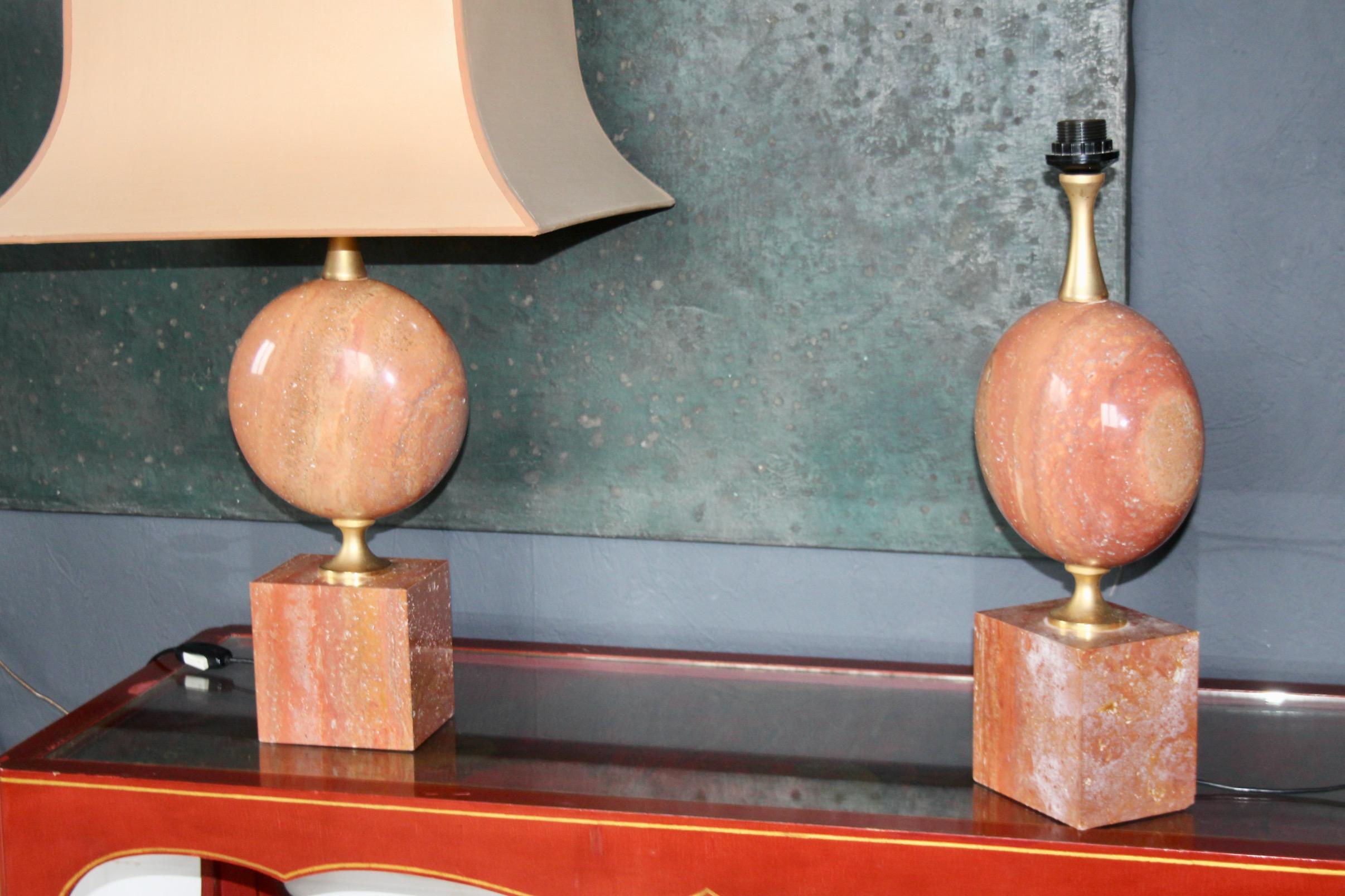 Pair of table Lamp in Red Travertine by Philippe Barbier For Sale 2