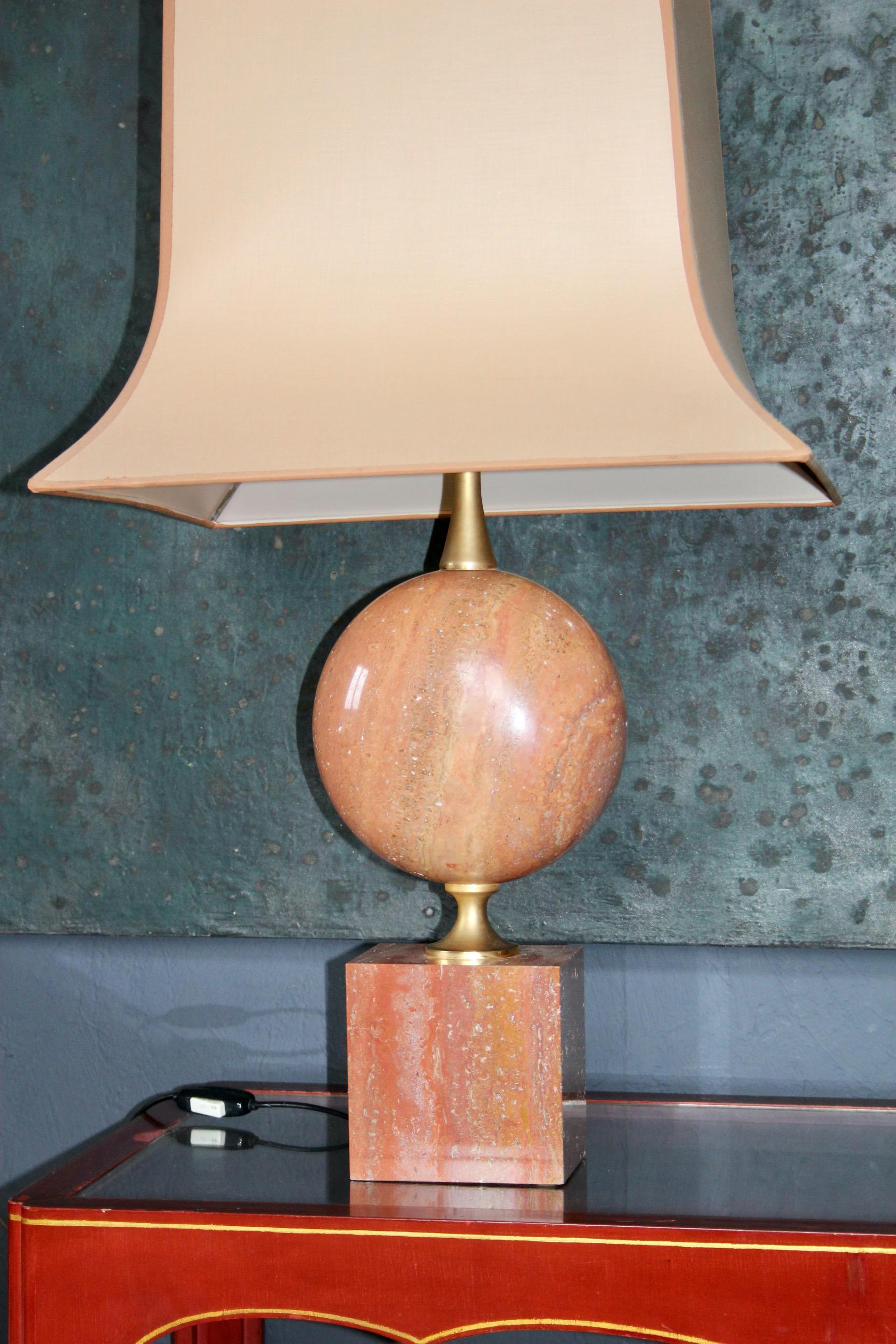 Pair of table Lamp in Red Travertine by Philippe Barbier For Sale 3