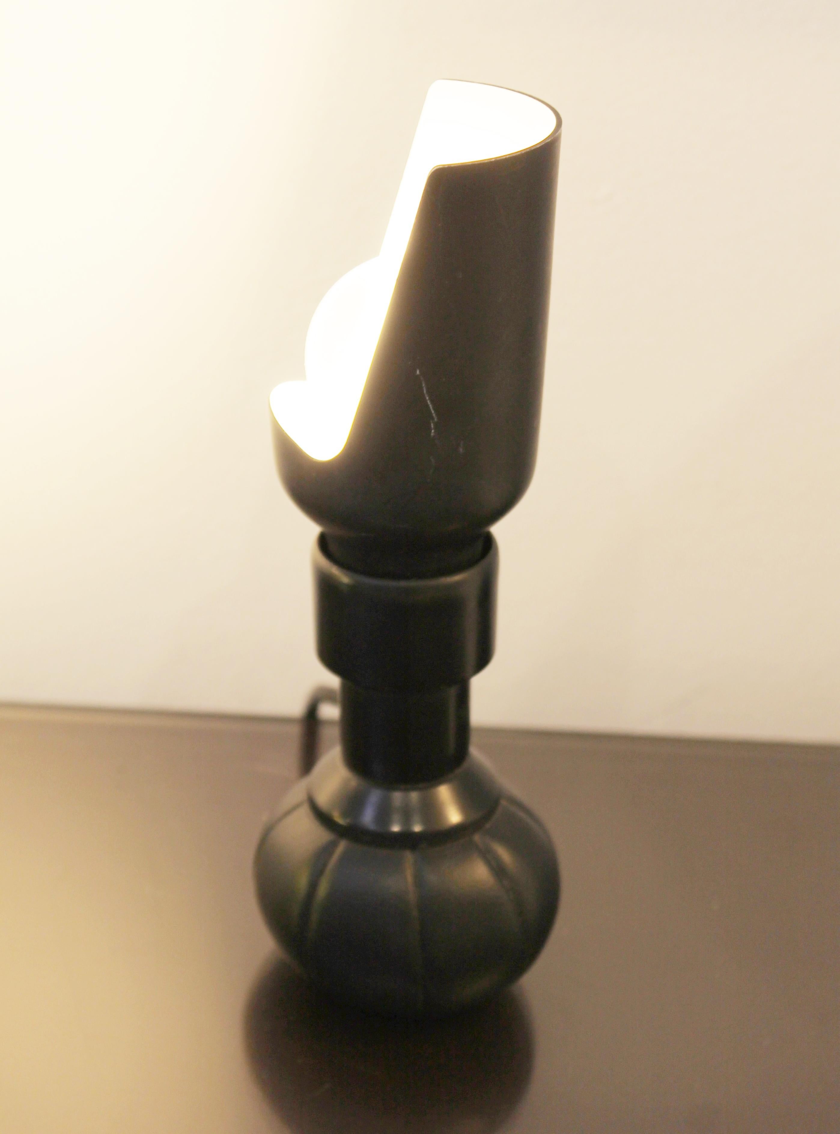 Italian Pair of Table Lamp Model 600 by Gino Sarfatti for Arteluce, 1966