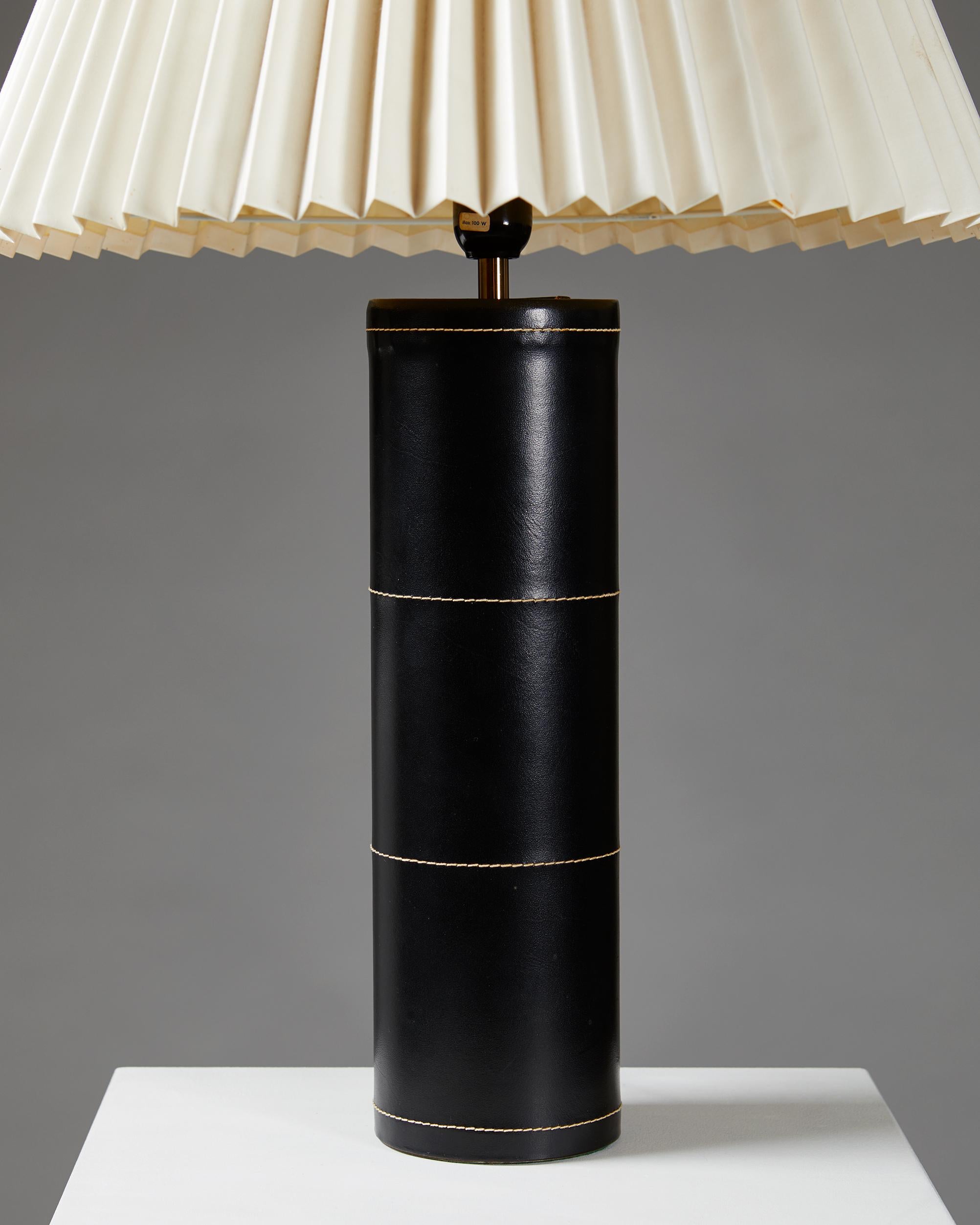 Modern Pair of Table Lamps B-071, Anonymous, for Bergboms, Sweden, 1950s