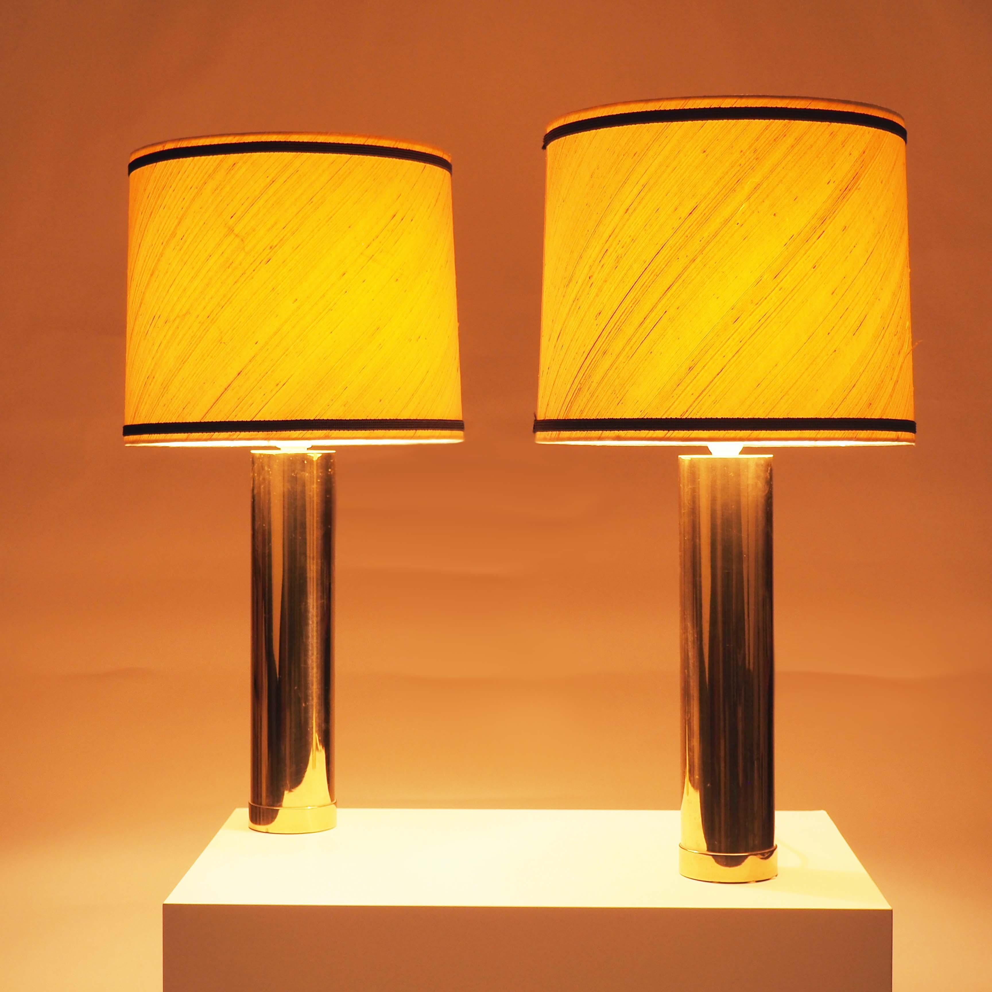 Laiton Paire de lampes de bureau B-10 en laiton par Bergboms, Suède en vente