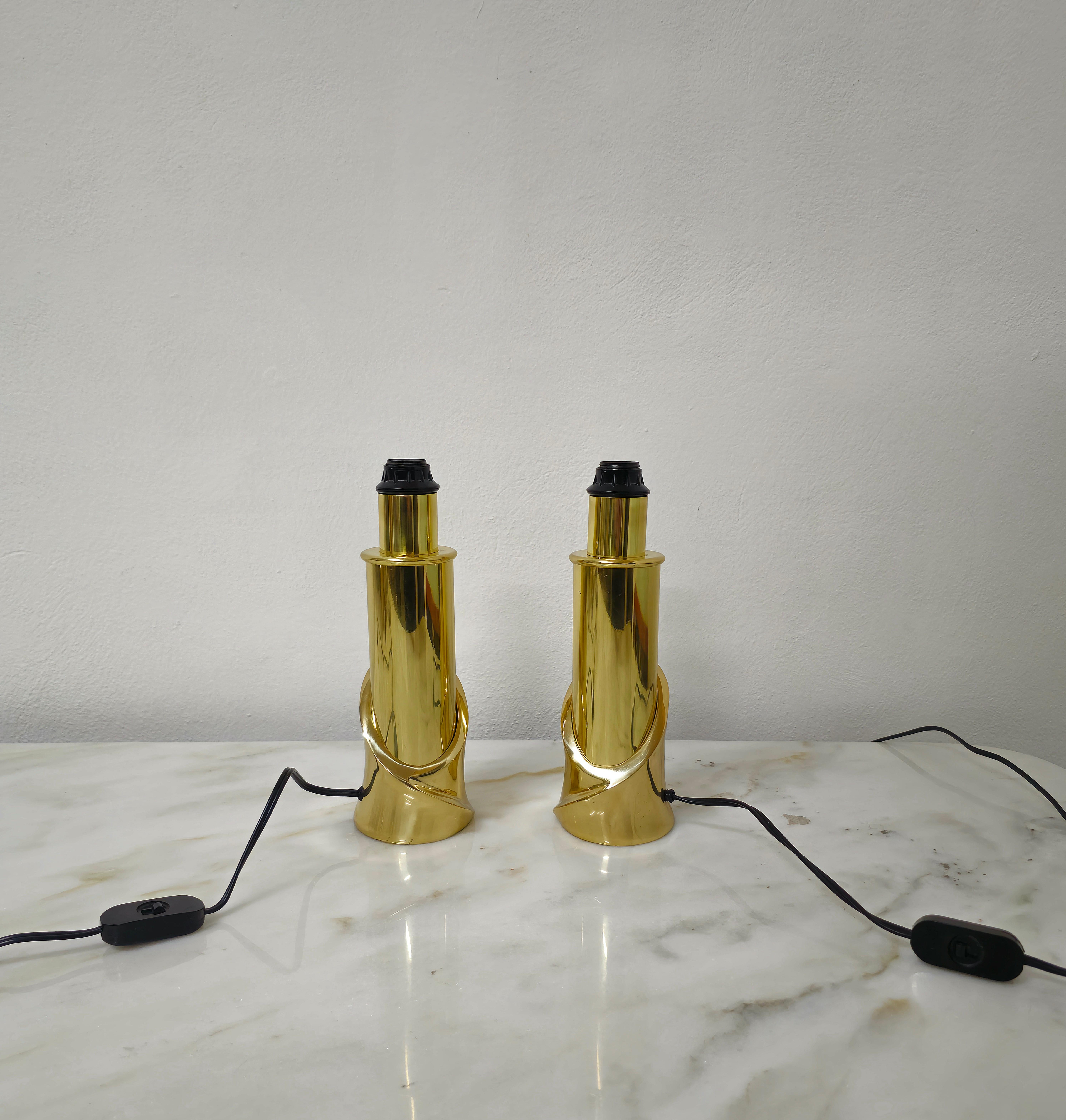 Pair of Table Lamps Bedside Lamps Brass Luciano Frigerio Italian Design 1970s  For Sale 4