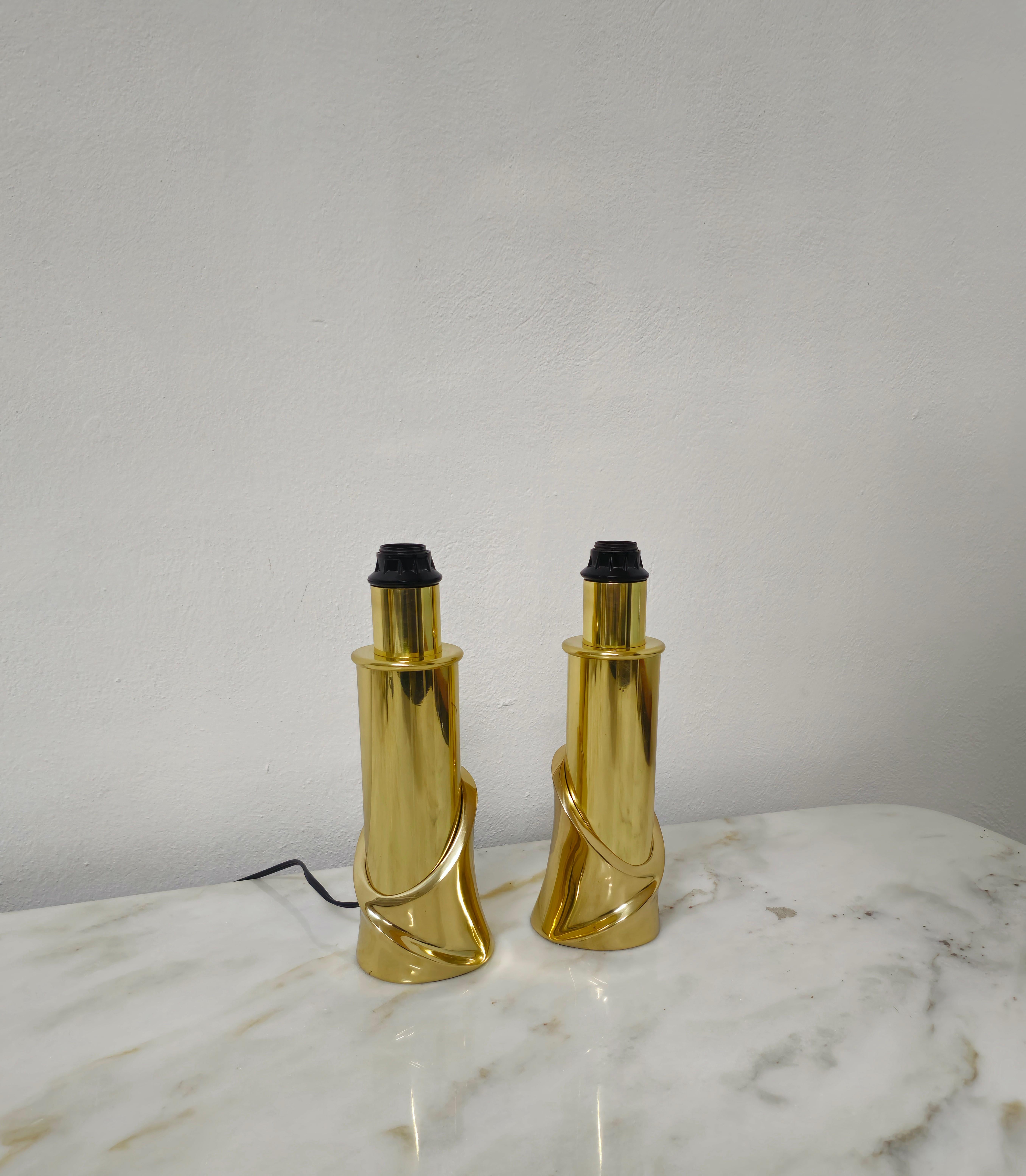 Polished Pair of Table Lamps Bedside Lamps Brass Luciano Frigerio Italian Design 1970s  For Sale