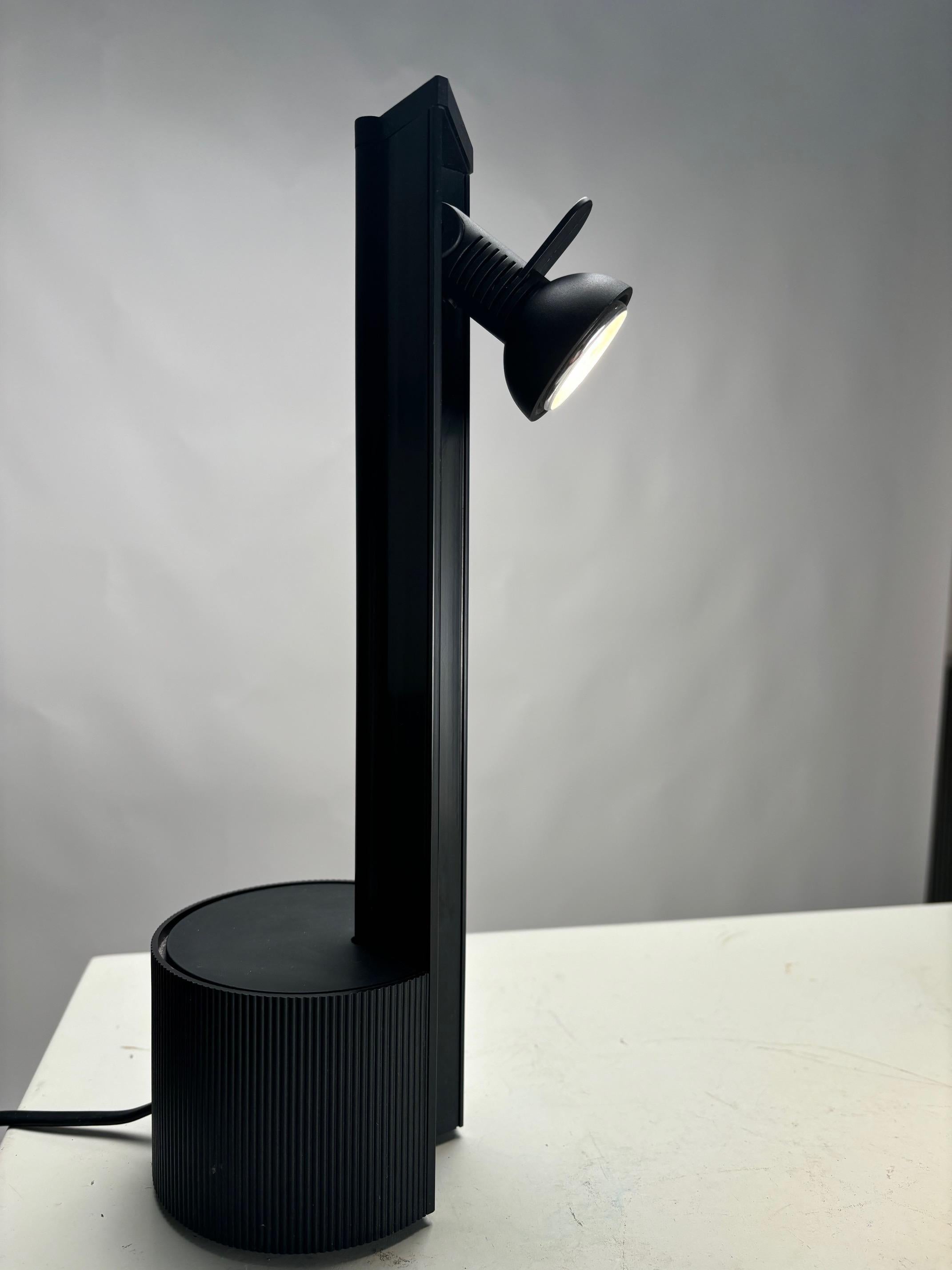 Moderne Paire de lampes de table par Franco Albini pour Sirrah, modèle Colibrì, Italie en vente